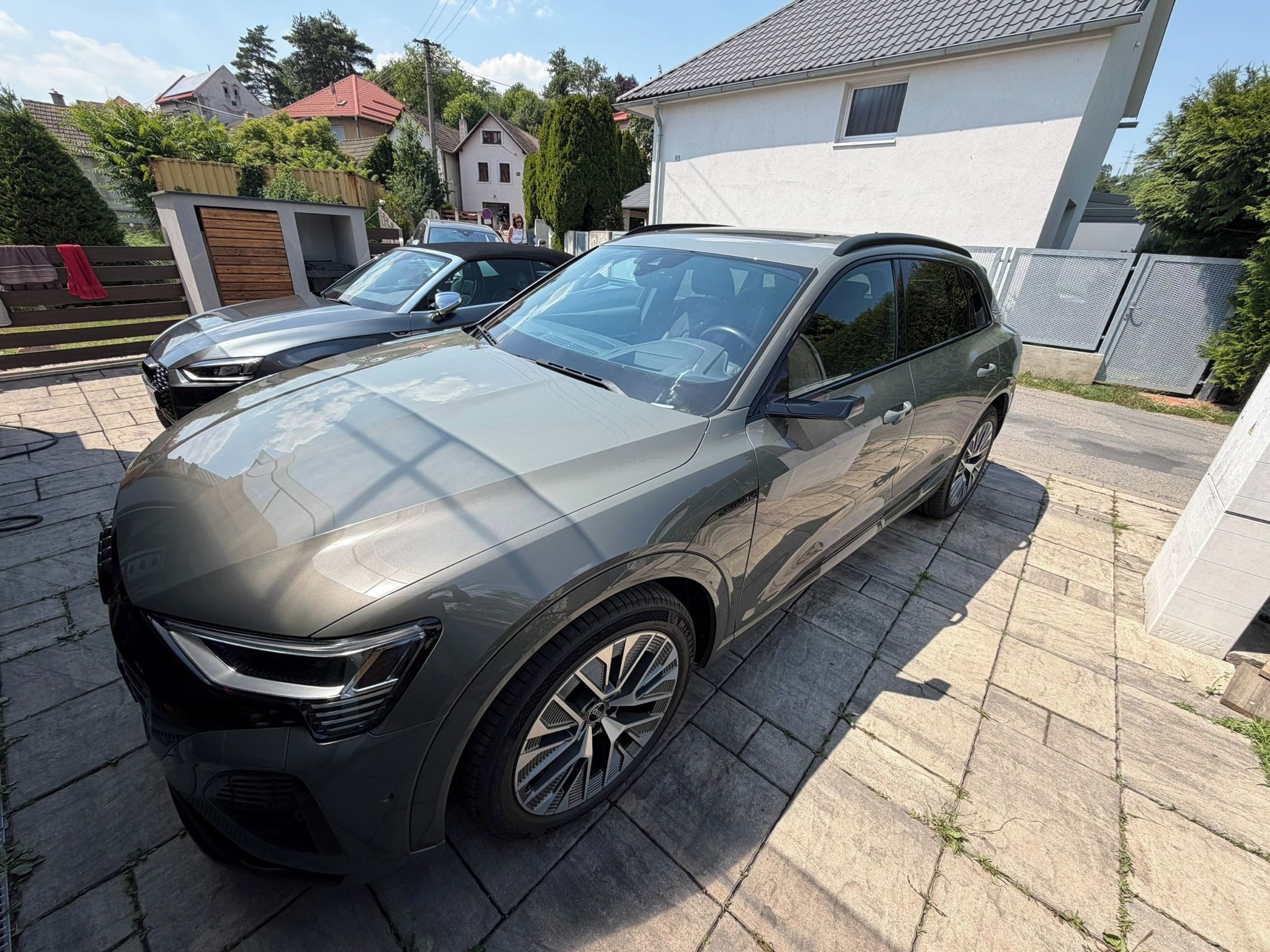 Audi Q8 e-tron, 55 S-LINE Asistenti Panor.22kW - fotka 4