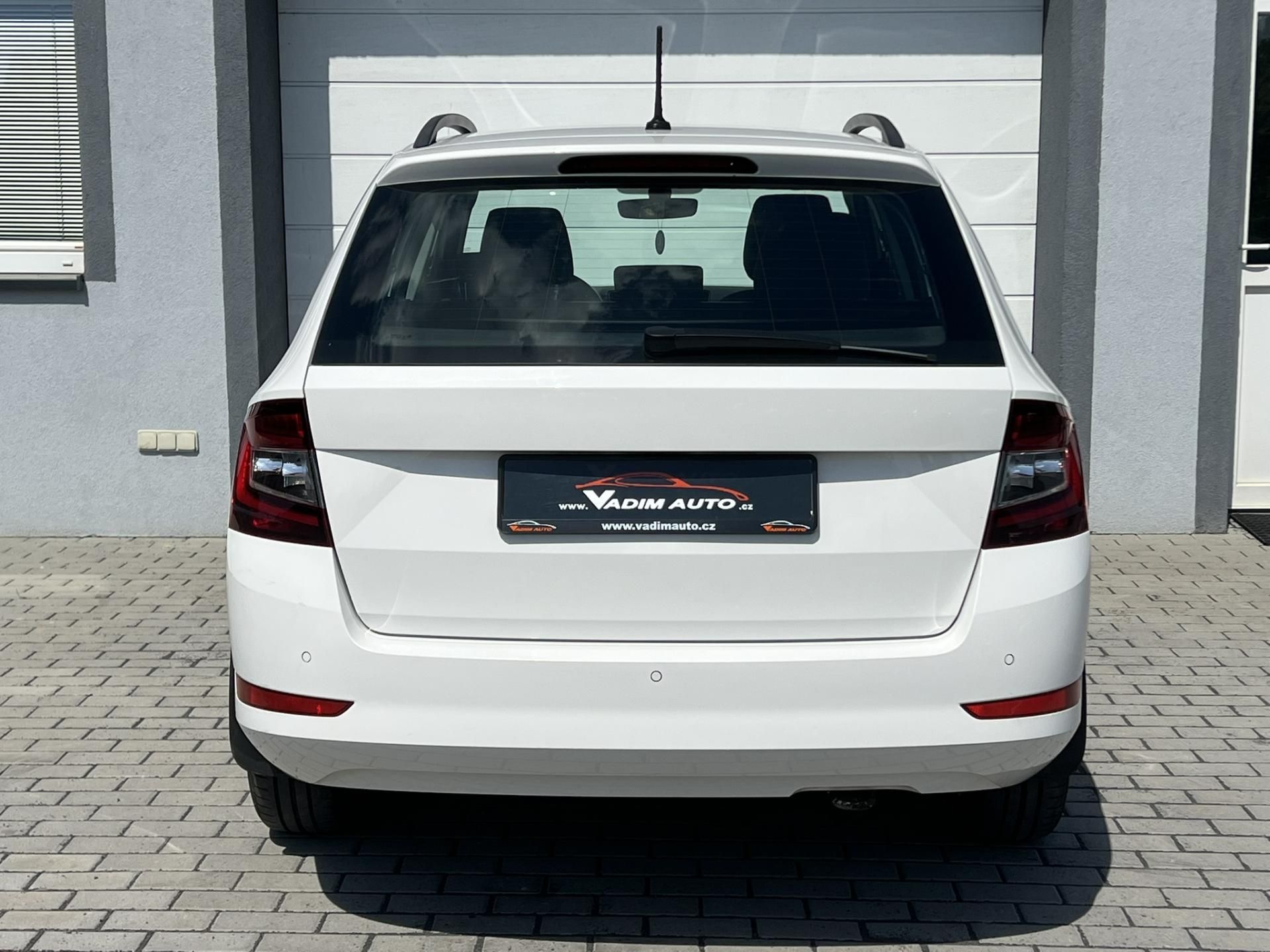 Škoda Fabia, 1.0 TSI 70KW STYLE ČR 1MAJITEL - fotka 6