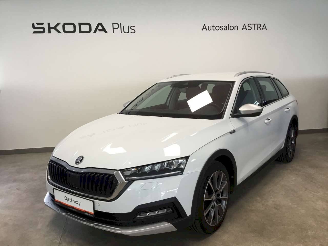 Škoda Octavia, Combi Scout 4x4 DSG 2.0 TDI 11