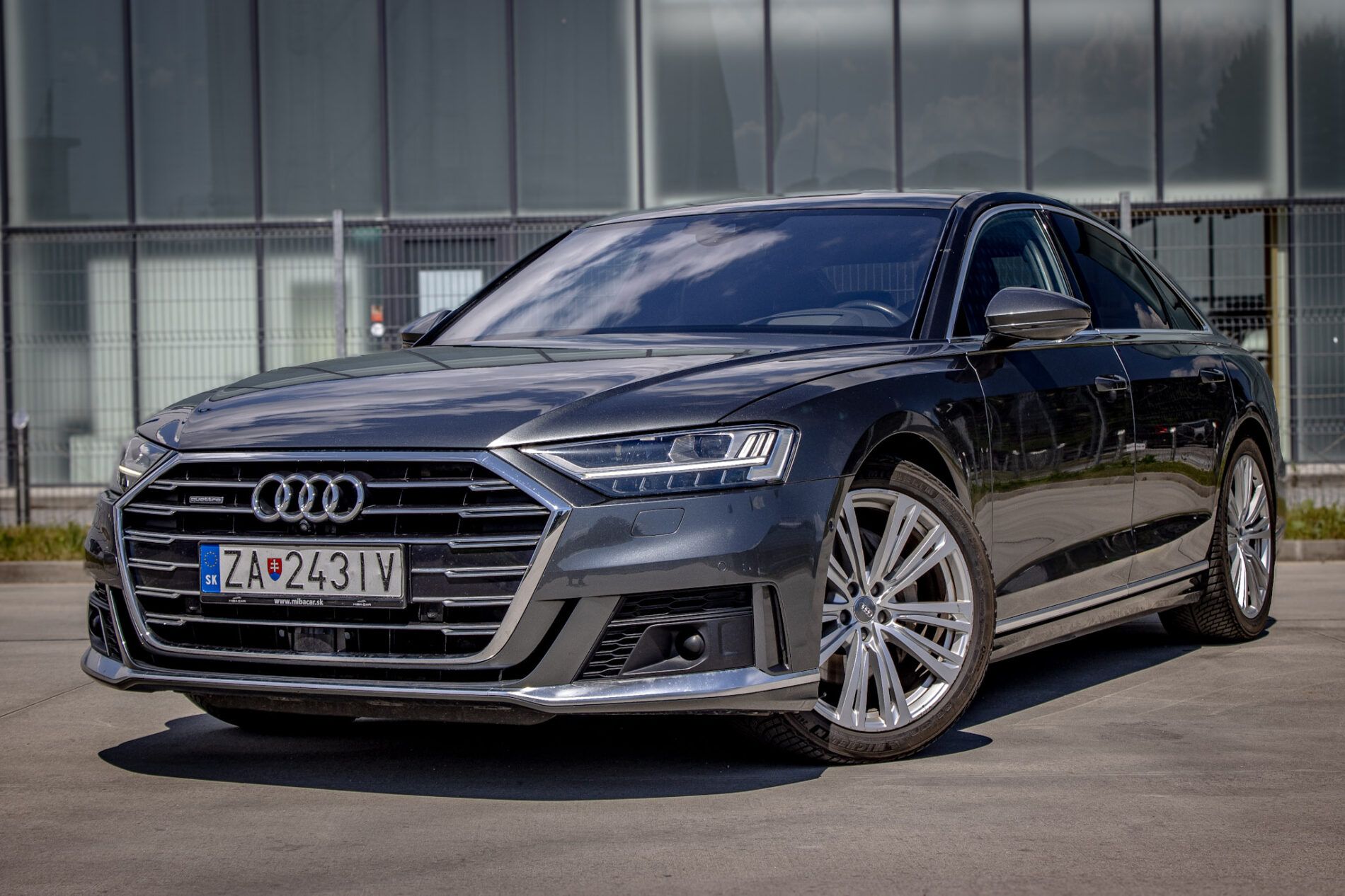 Audi A8