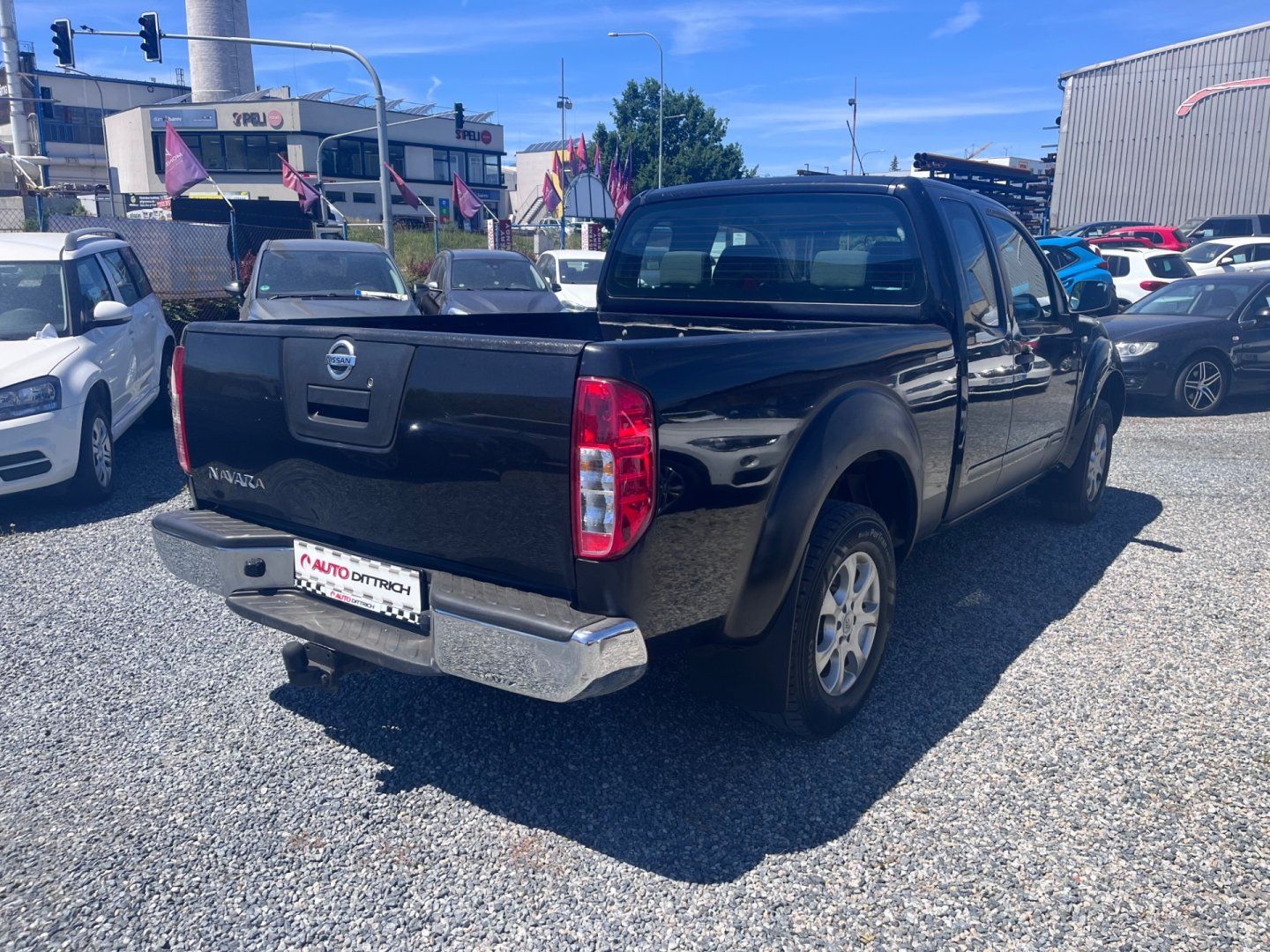 Nissan Navara, 2.5 dCi - fotka 5