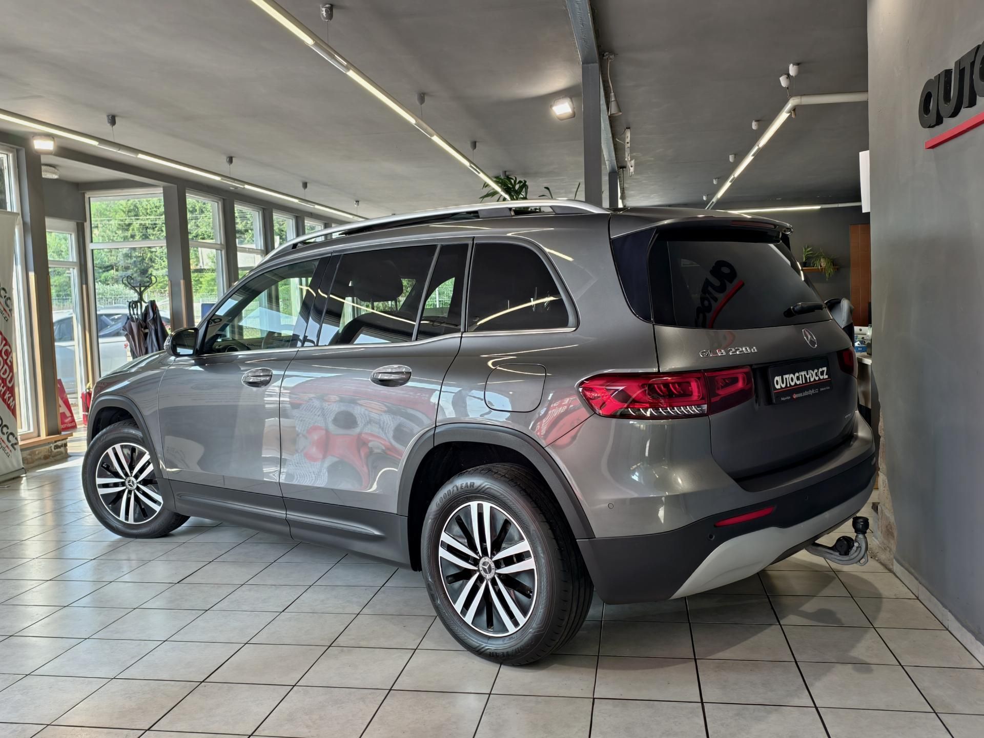 Mercedes-Benz GLB, 220 d 140kW, A/T, 7 MÍST, DPH - fotka 5