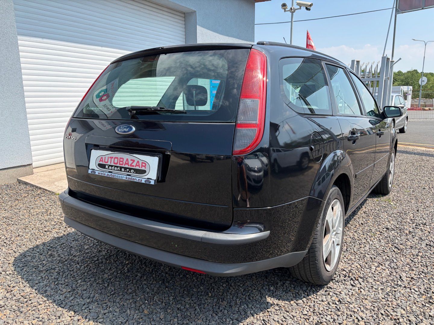 Ford Focus, 1,6 74kW, SERVISKA - fotka 6