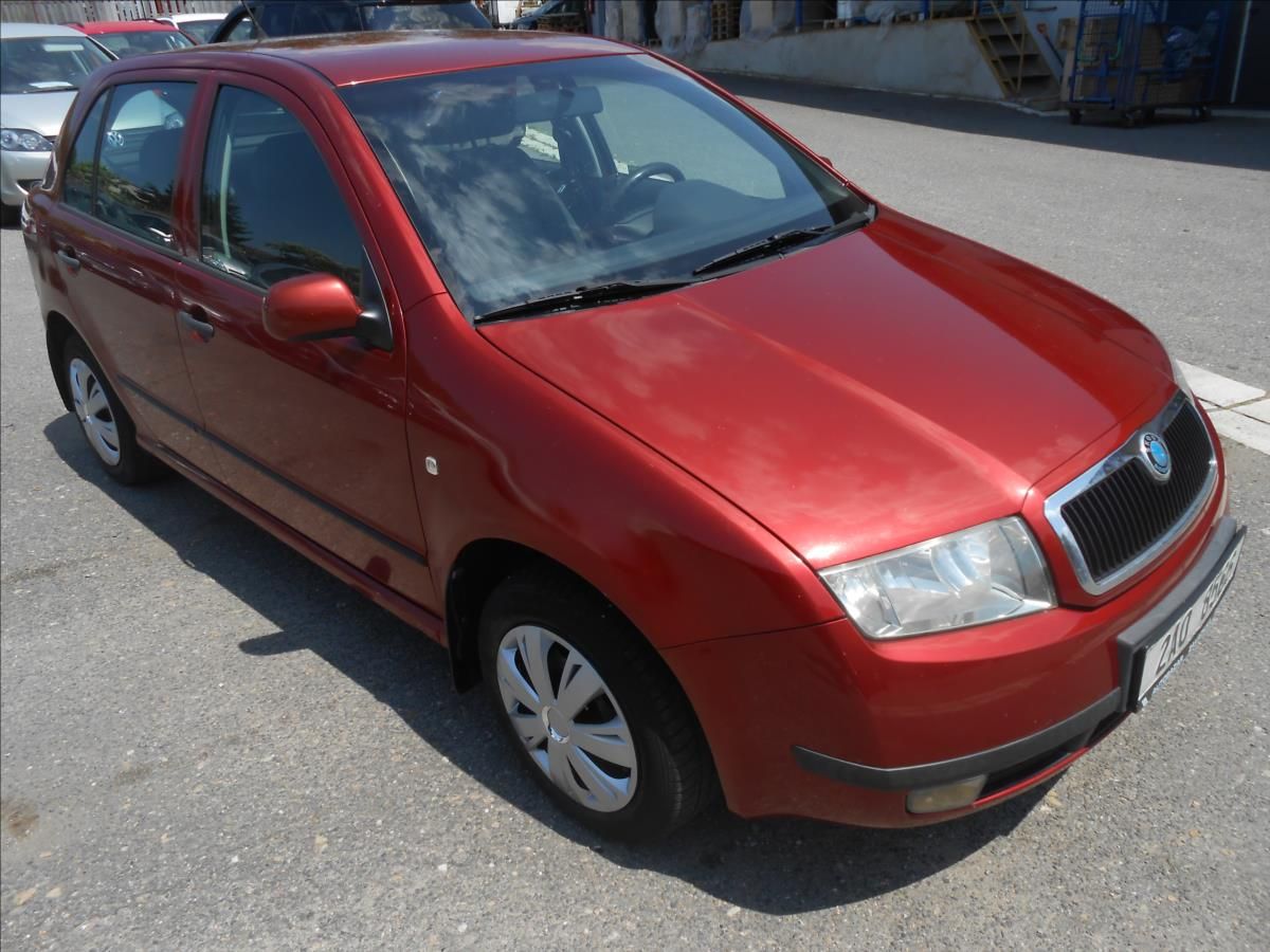 Škoda Fabia, 1,4 MPi 50Kw - fotka 3