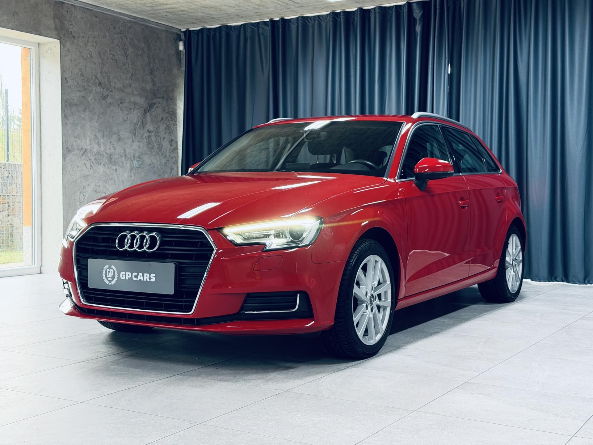 Audi A3, SPORTBACK*110kw*35TDI* - fotka 3