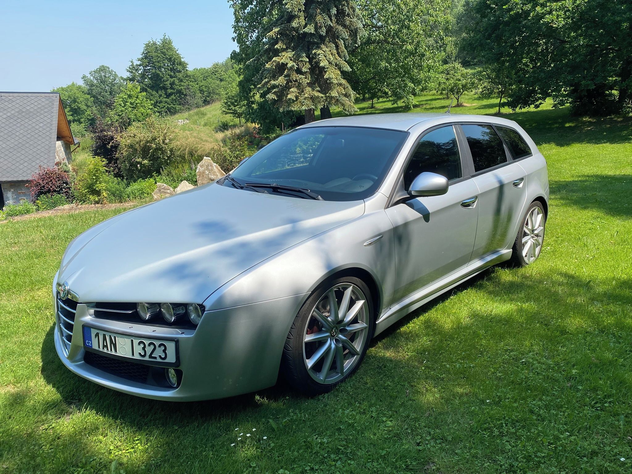 Alfa Romeo 159, Sportwagon Ti 2.4 JTDM 147 kW - fotka 4