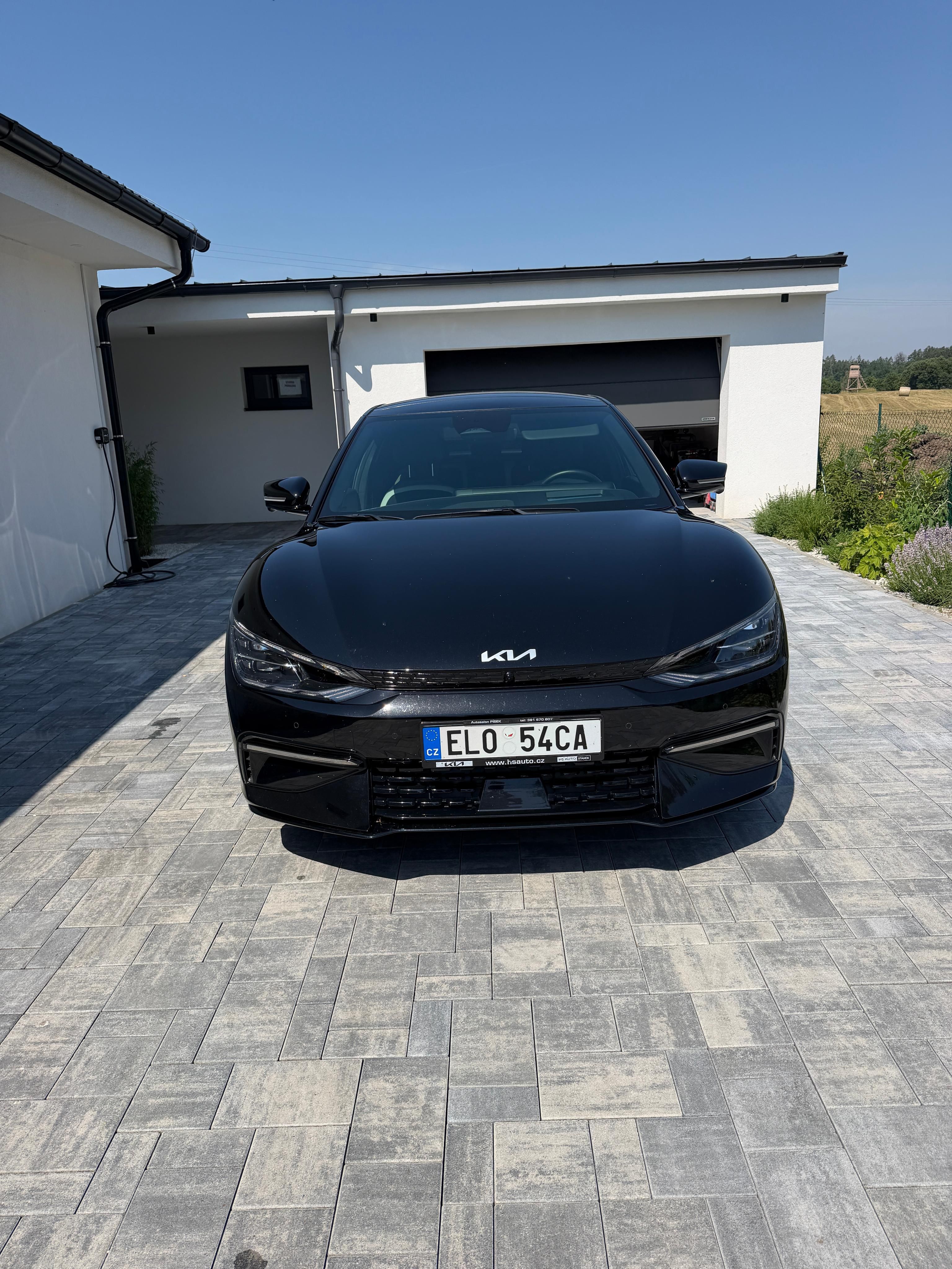 Kia EV6, GT-LINE 239kW, 4x4 - fotka 5