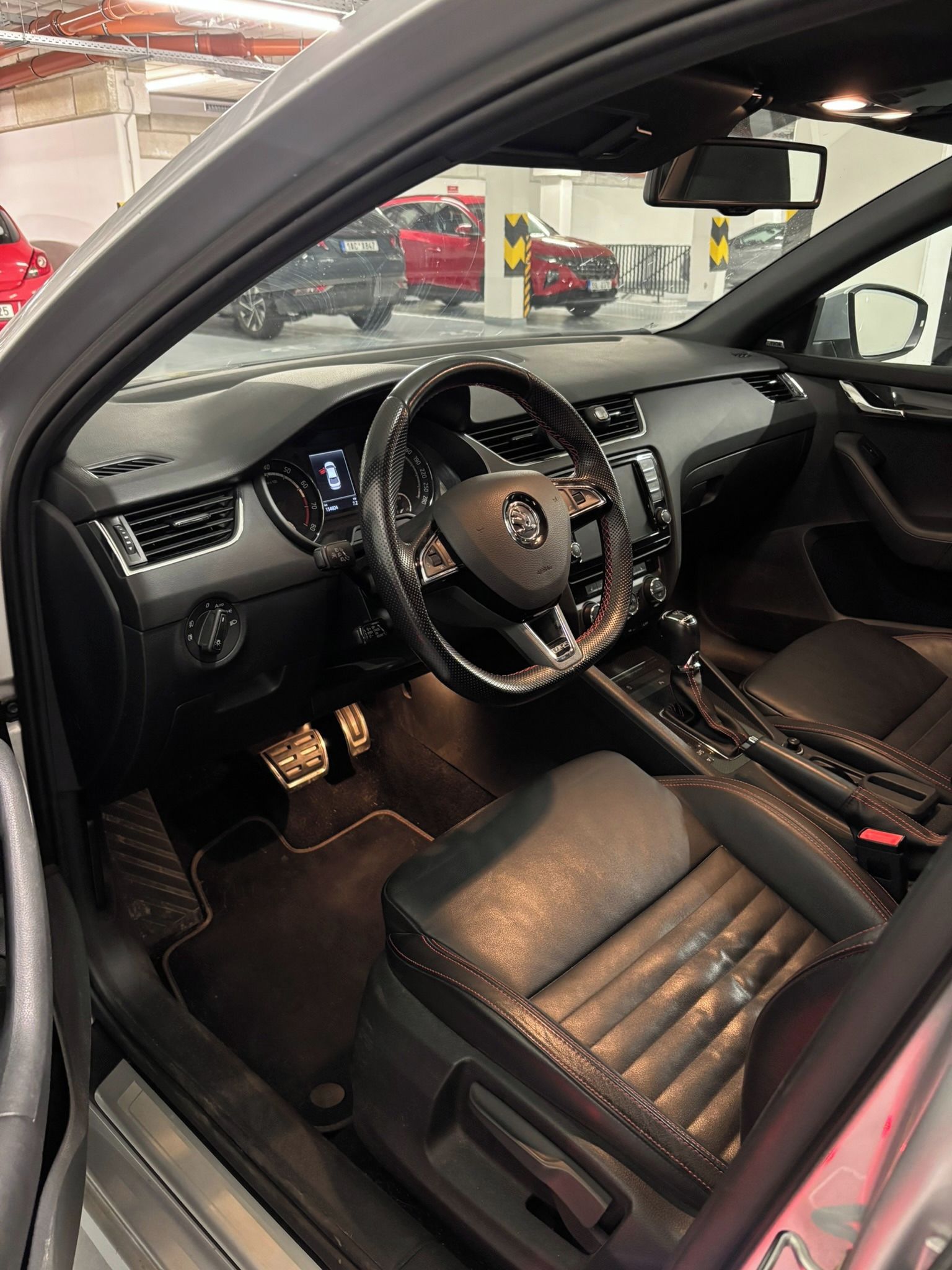 Škoda Octavia, RS 2.0TSI, 162kw, DSG - fotka 5