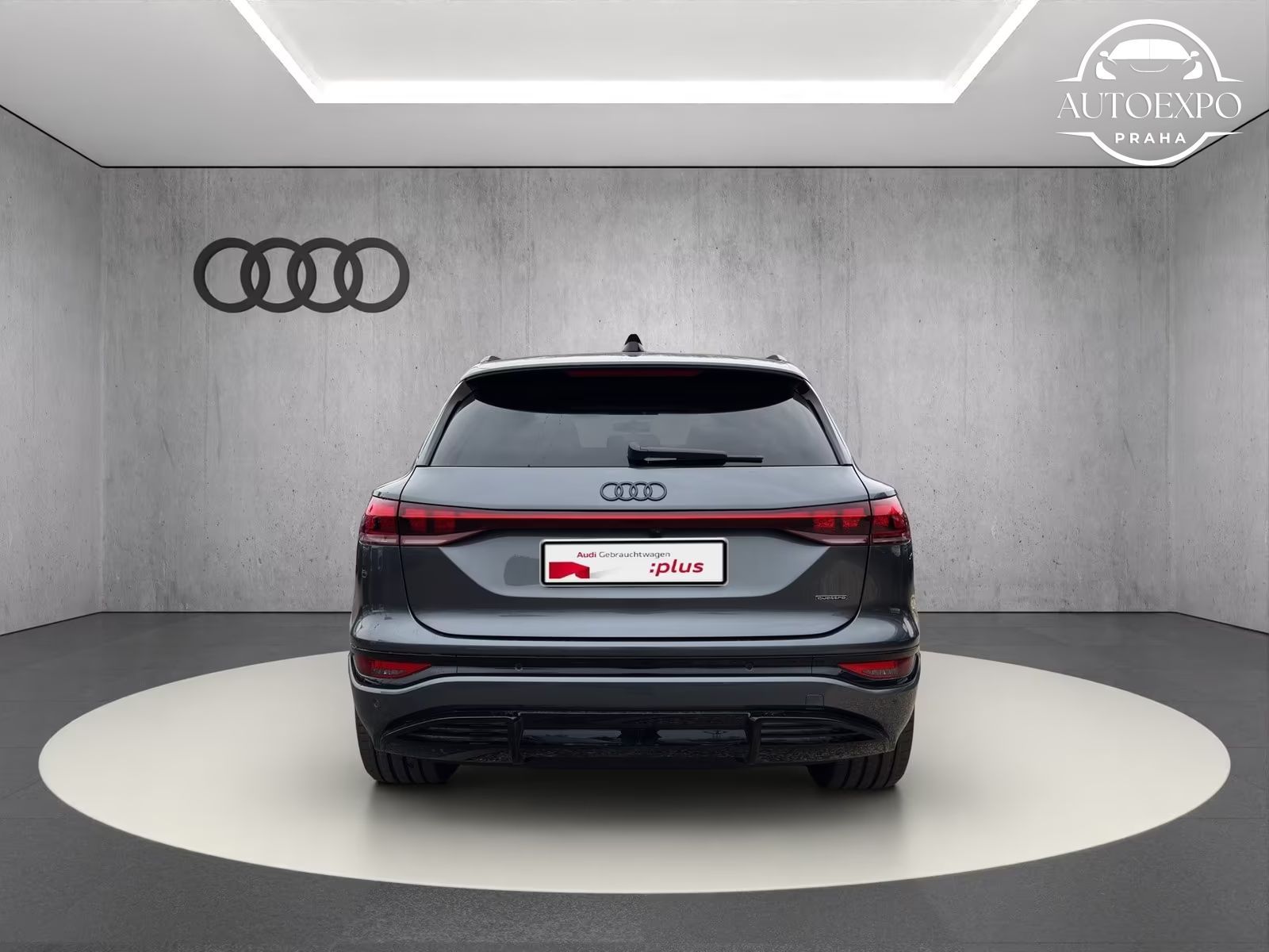Audi Q6 e-tron, S line quattro - fotka 6