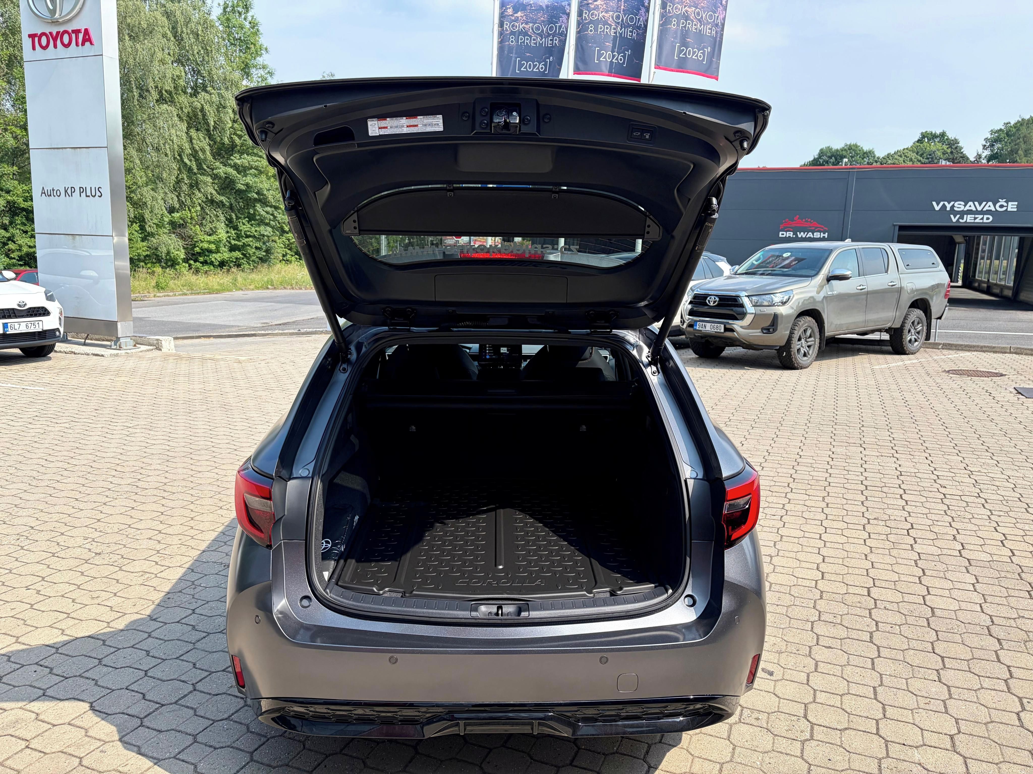 Toyota Corolla, 2,0 Touring Sports GR Sport - fotka 6