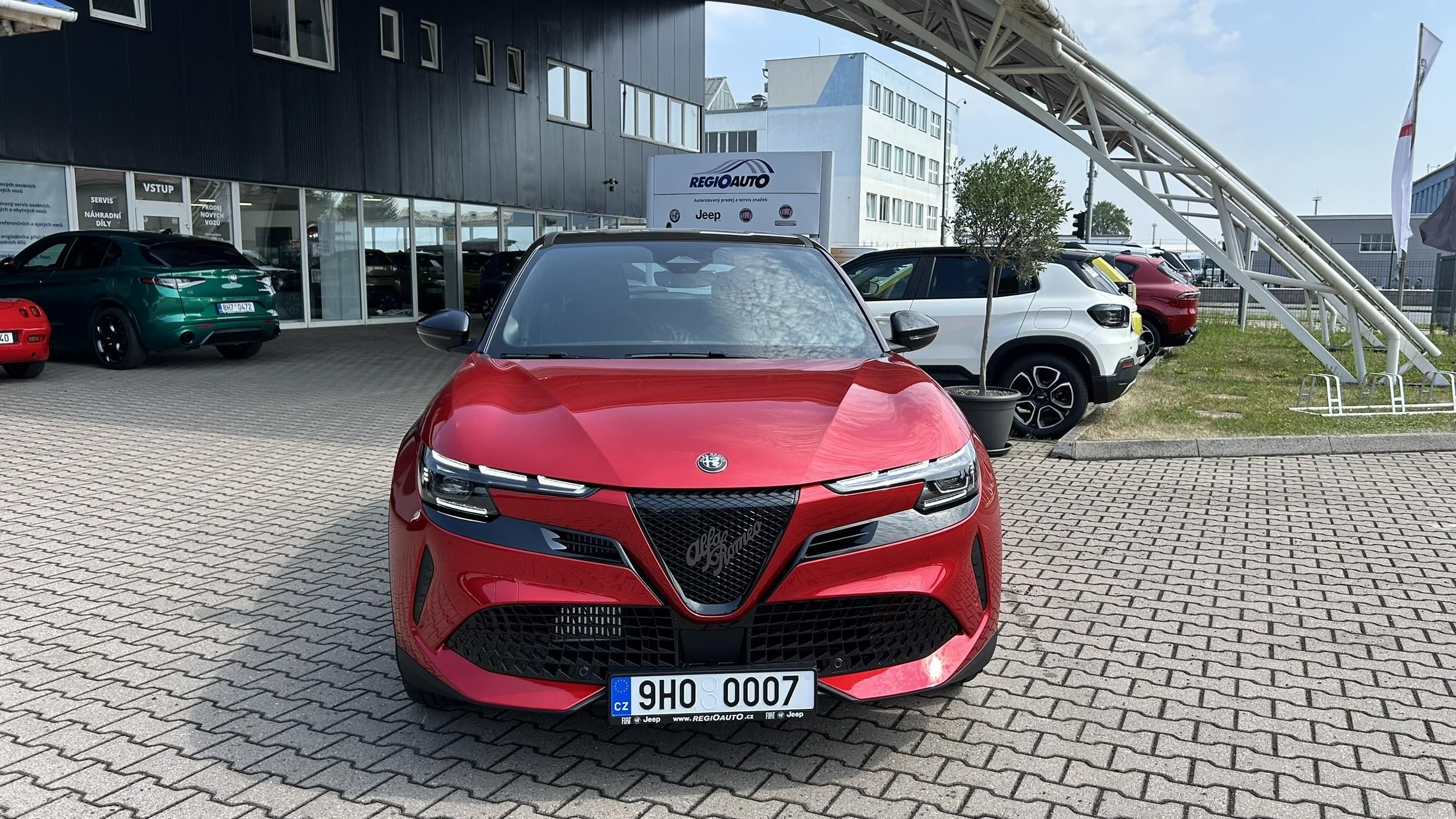 Alfa Romeo Junior, 1.2T 145k Ibrida - fotka 3