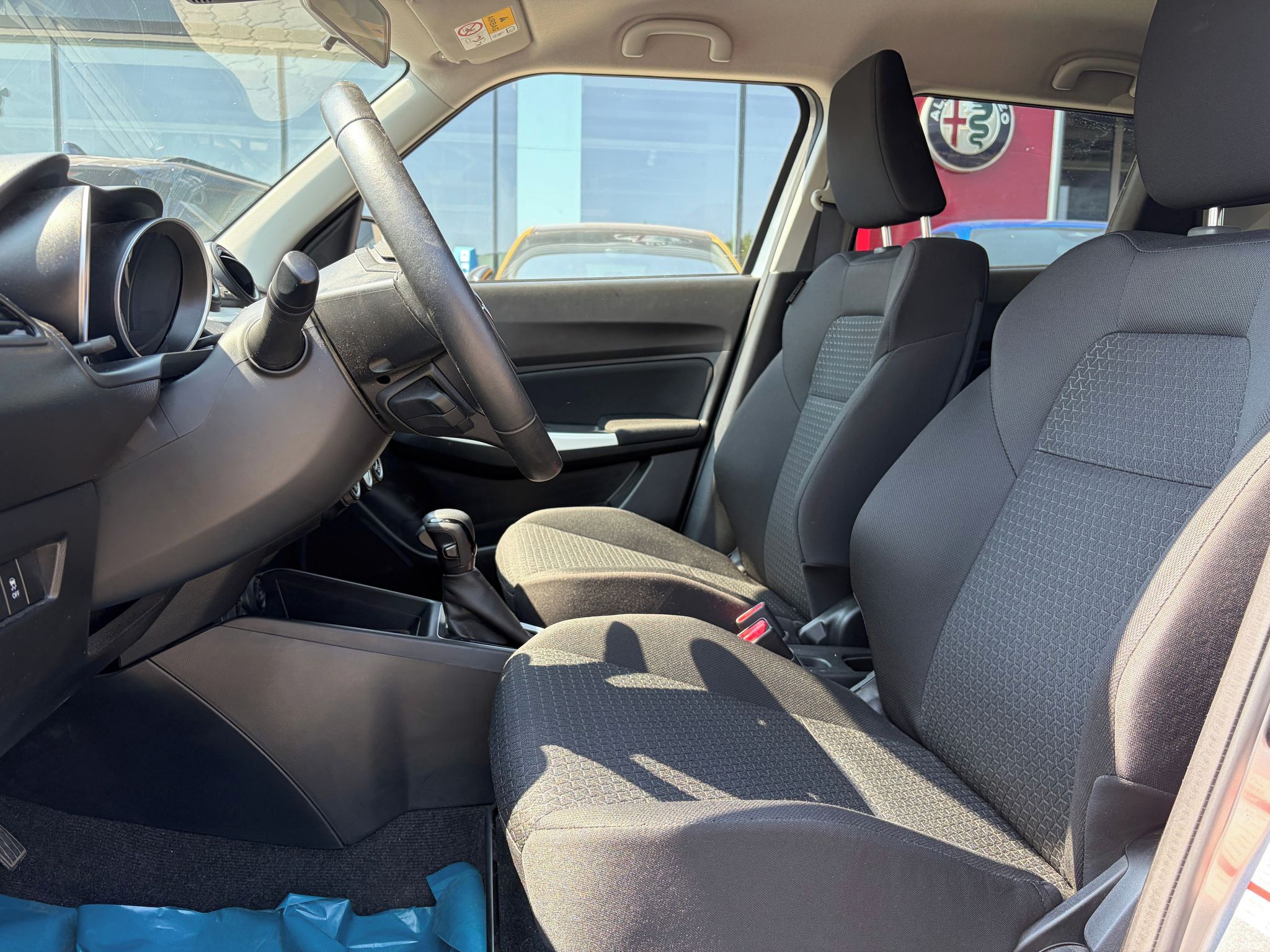 Suzuki Swift, 1.2 16V AT 66kW - fotka 6