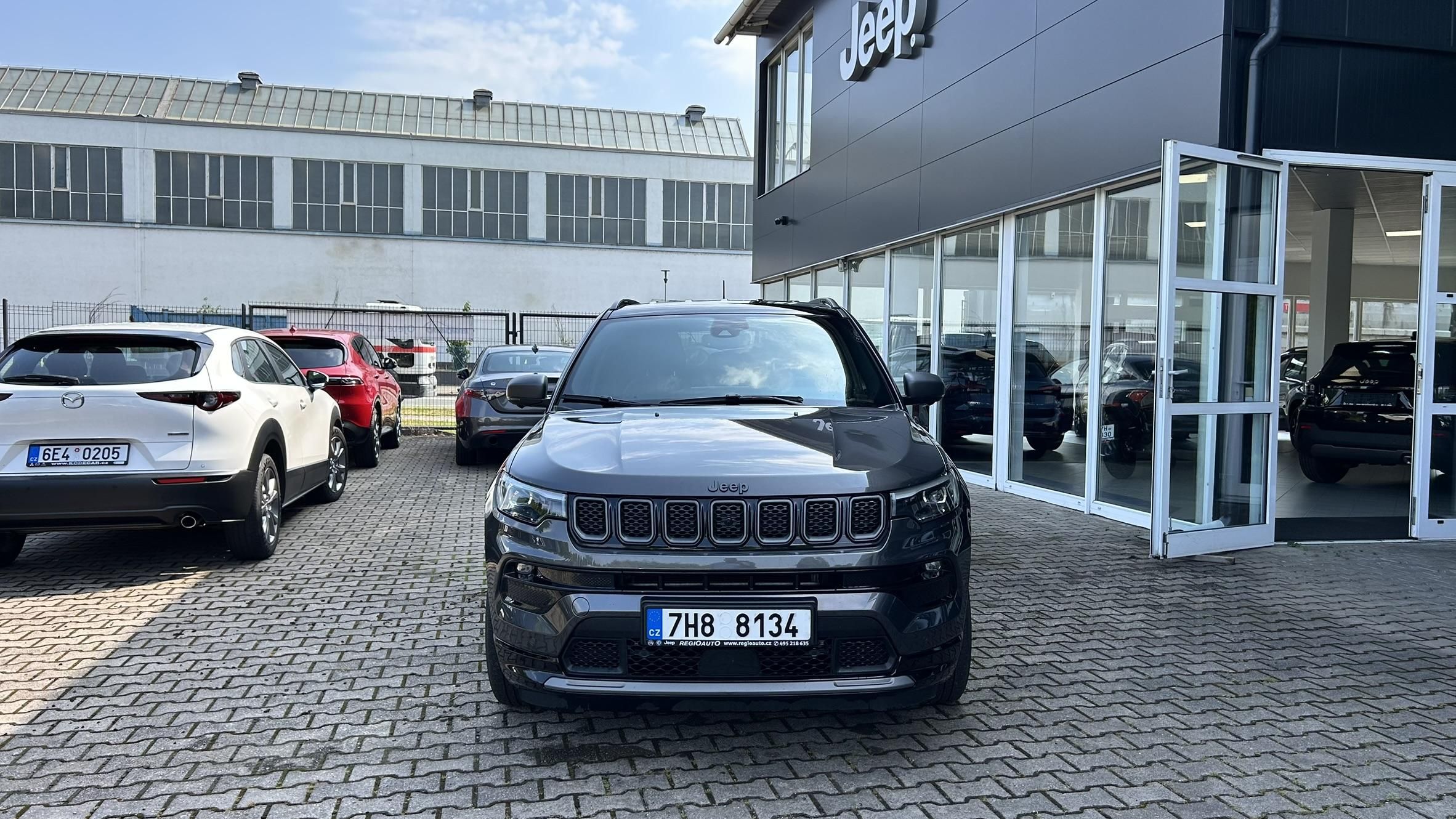 Jeep Compass, 1.3T 150k 80.Annivesary - fotka 2