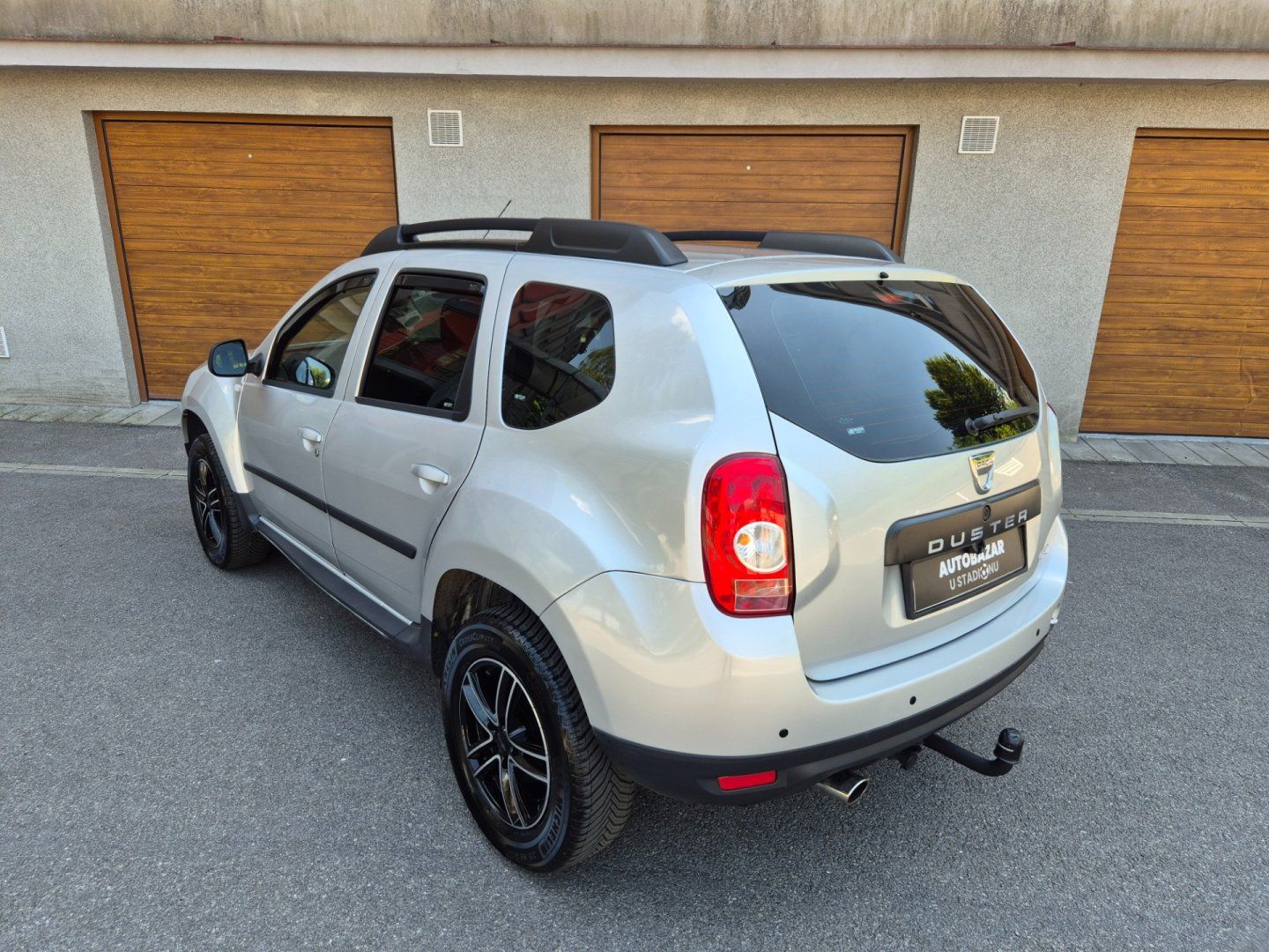 Dacia Duster, 1.6 16V 77kW 4x4 klima Tažné - fotka 4