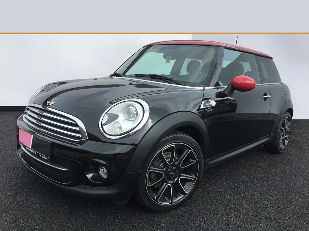 Mini Cooper, 1.6i 90kW Max.výbava TOP STAV