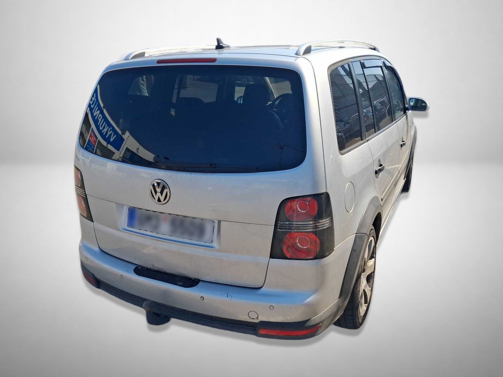 Volkswagen Touran, 1.4 TSI, Automat, 7 míst - fotka 2