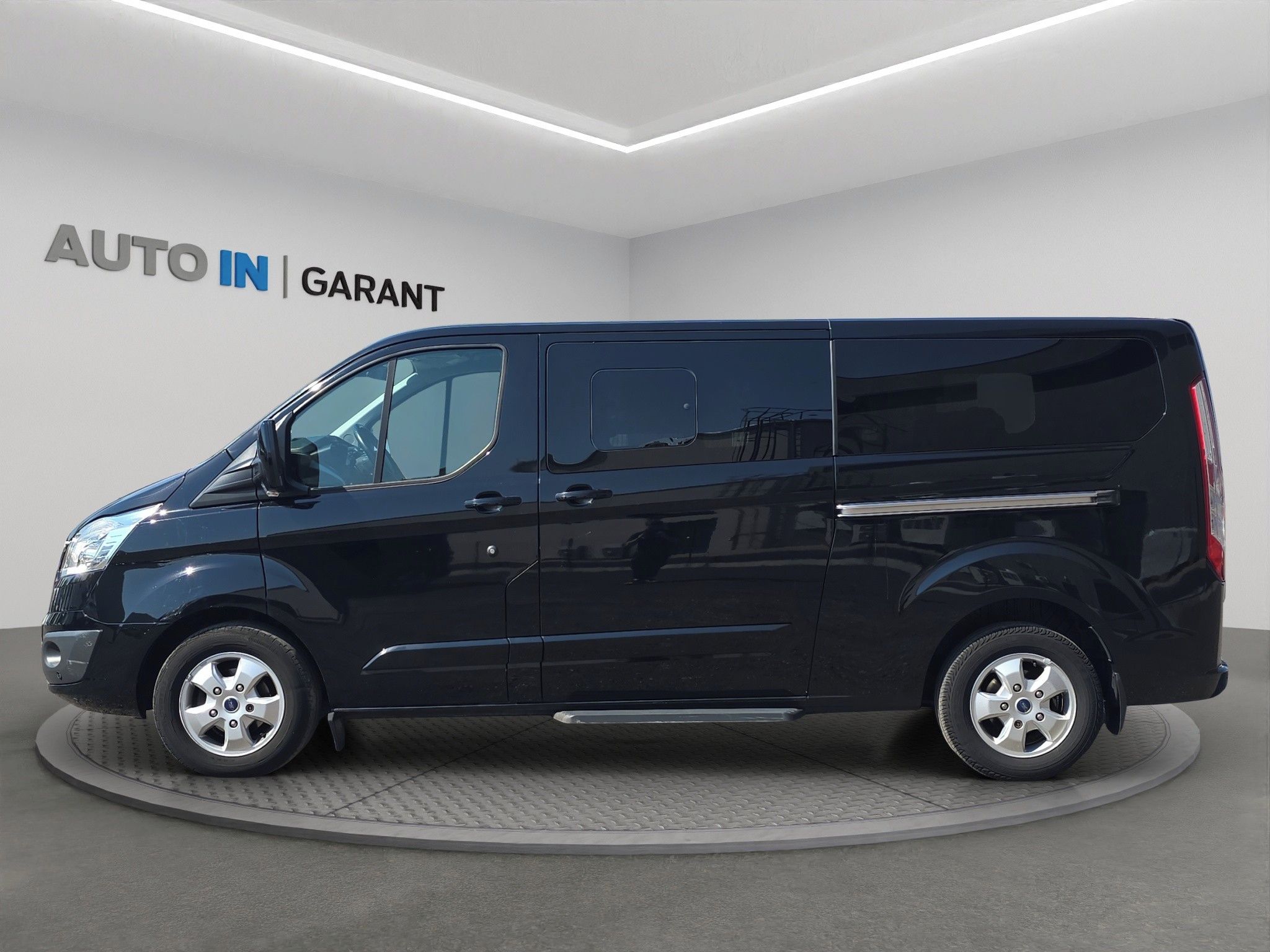 Ford Tourneo Custom, Ecoblue 2.0 125kw, ČR, klima, - fotka 3