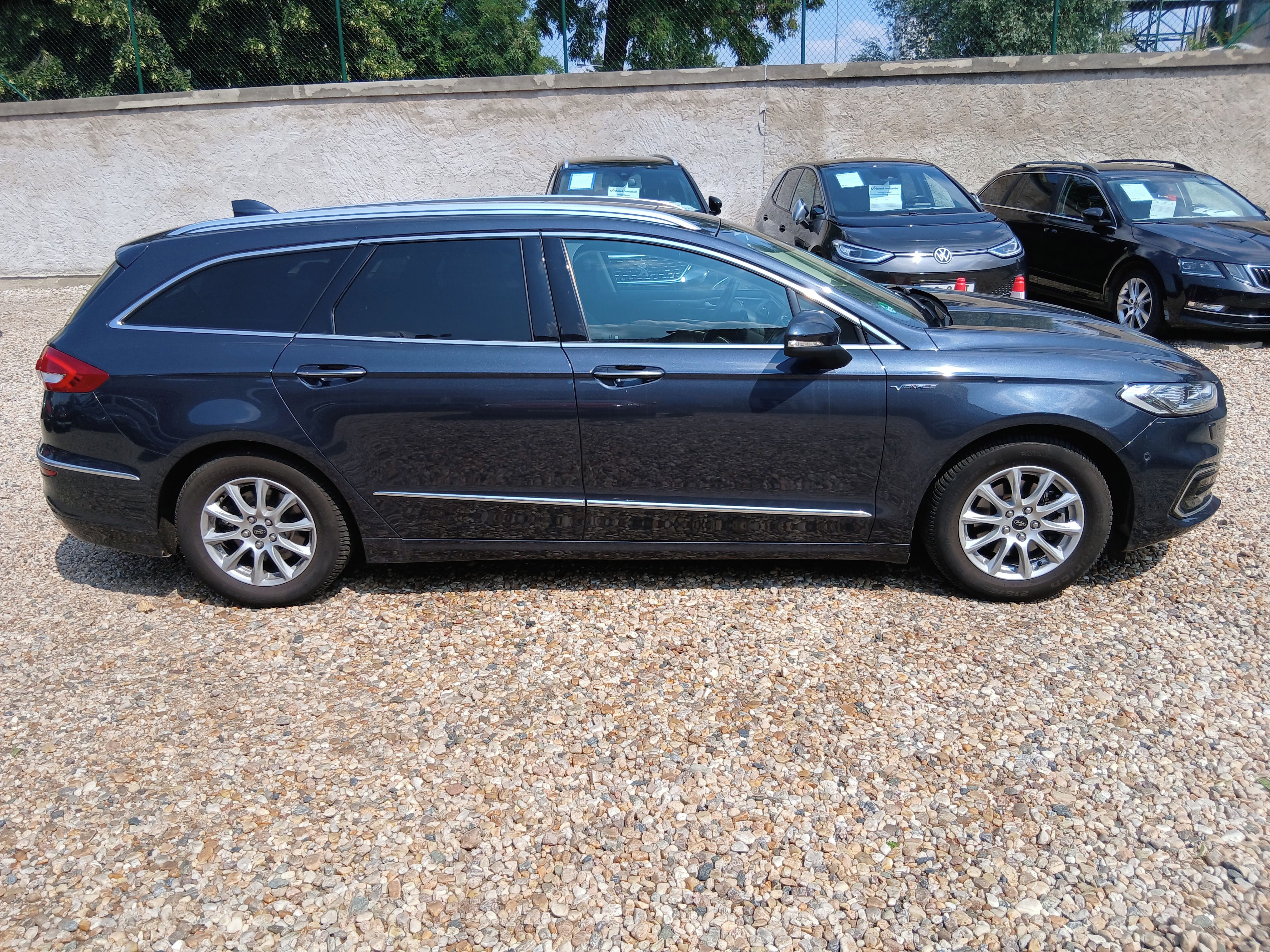 Ford Mondeo, Hybrid 2.0 Vignale S.Kniha DPH - fotka 4