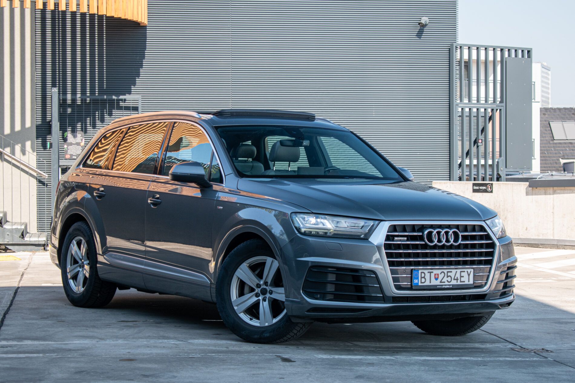 Audi Q7 - fotka 3