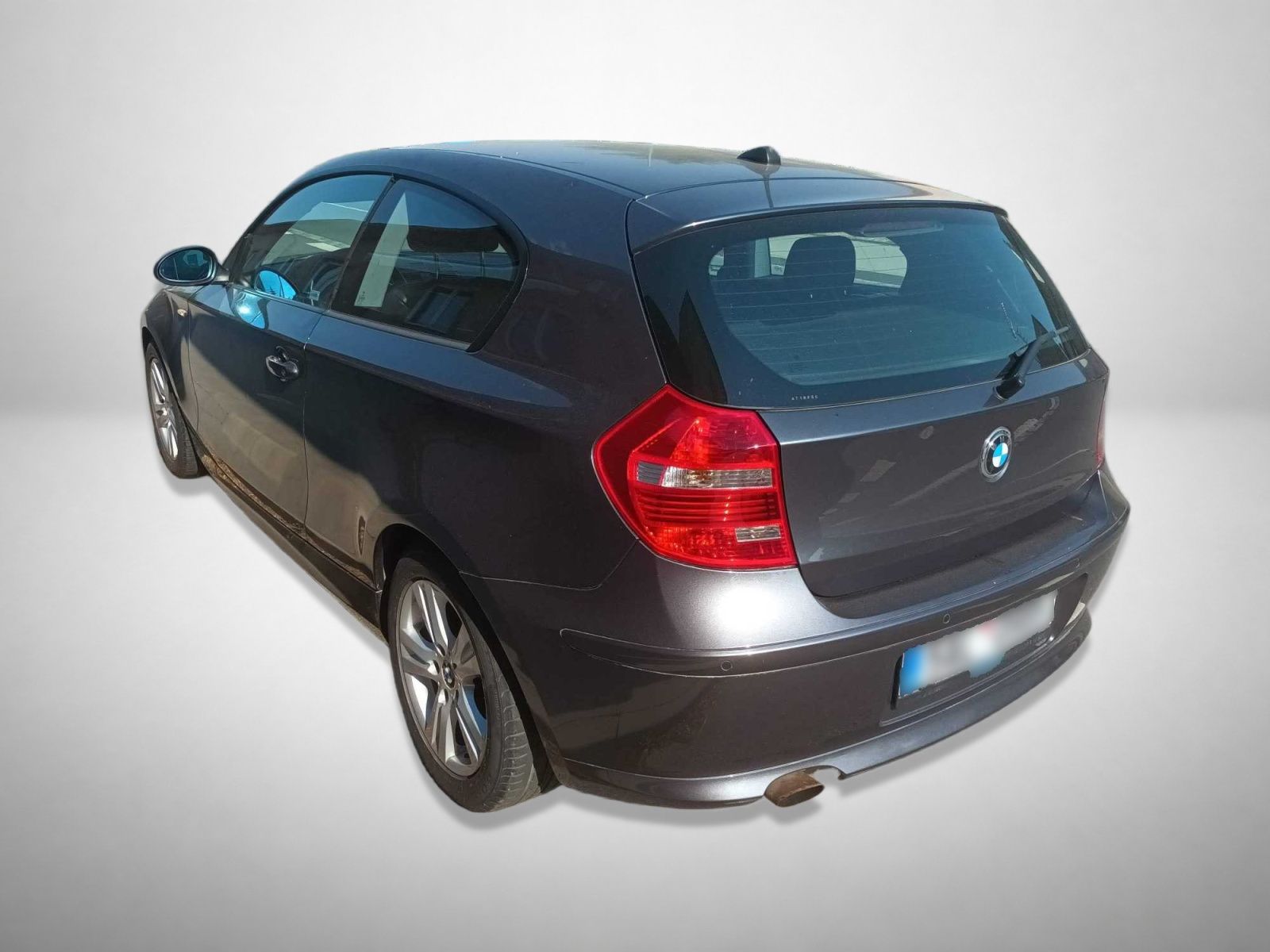 BMW Řada 1, 118i, Xenony - fotka 2