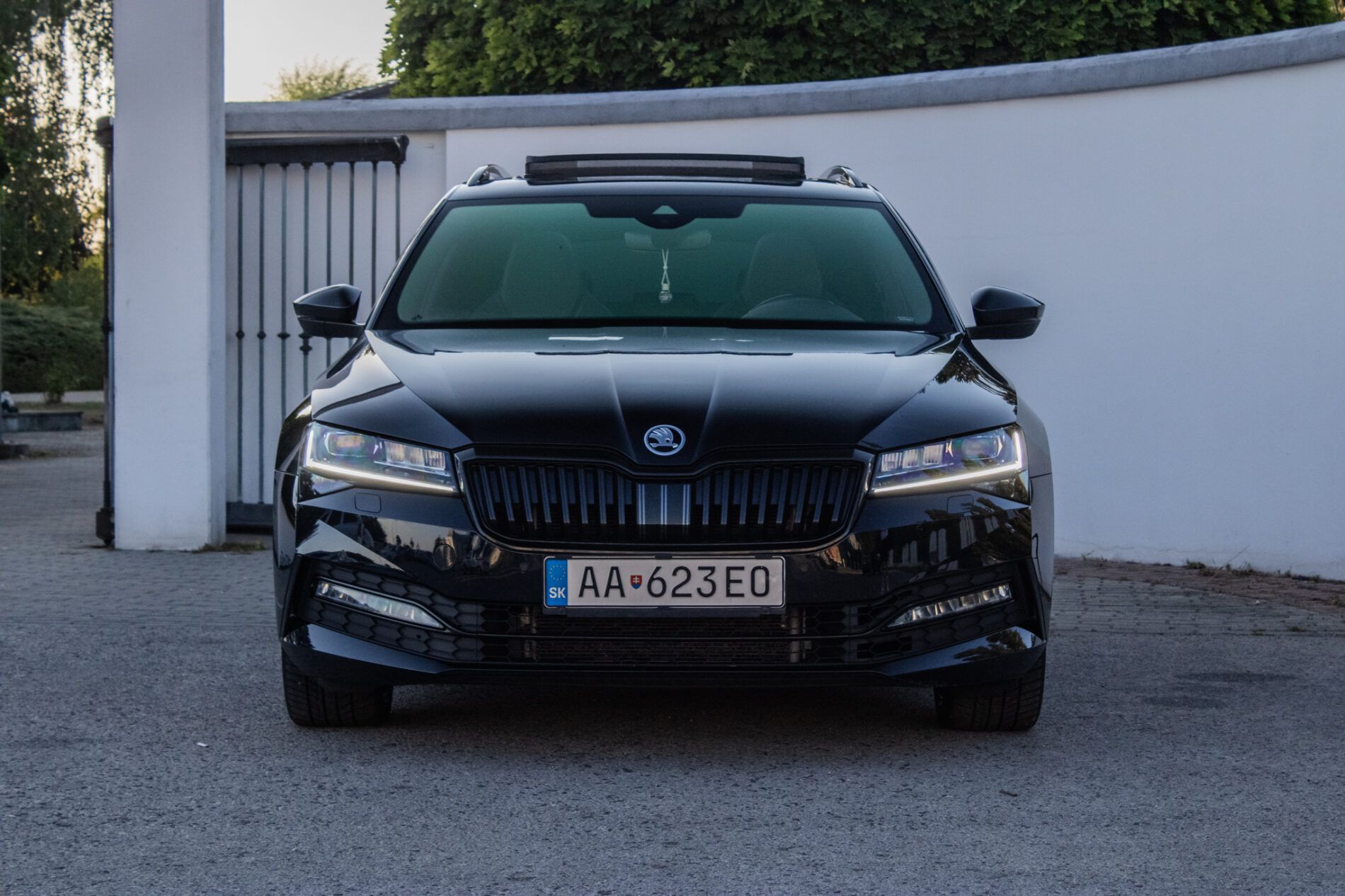 Škoda Superb - fotka 6