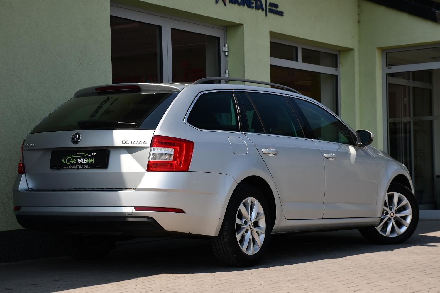 Škoda Octavia, 1.5TSi 110kW DSG NAV ACC - fotka 5