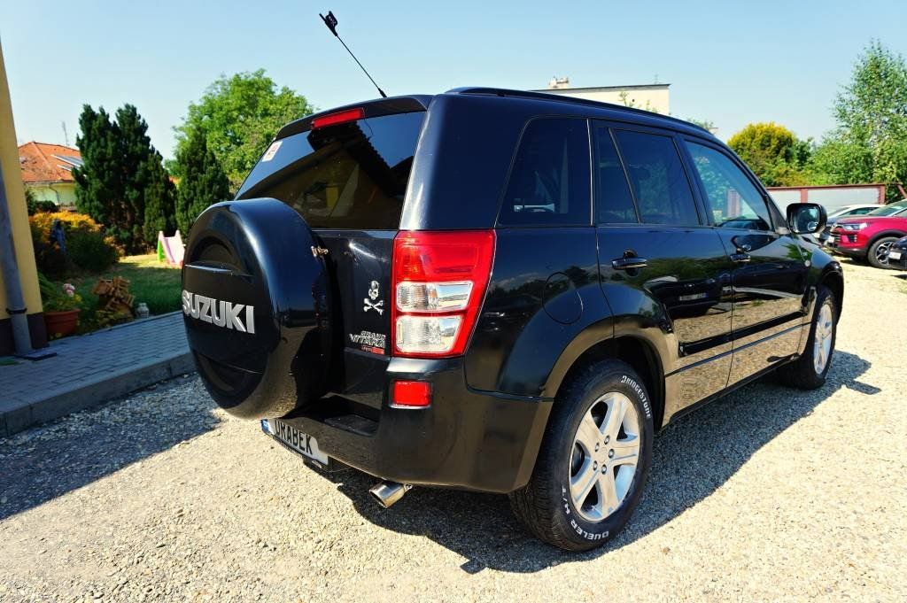 Suzuki Grand Vitara, 1,9 DDIS 95 kW - fotka 4