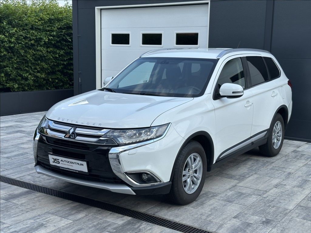 Mitsubishi Outlander, 2,0 150PS  Intense A/T 4x4 - fotka 2