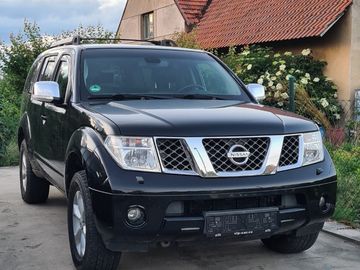 Nissan Pathfinder 2,5 TD R51