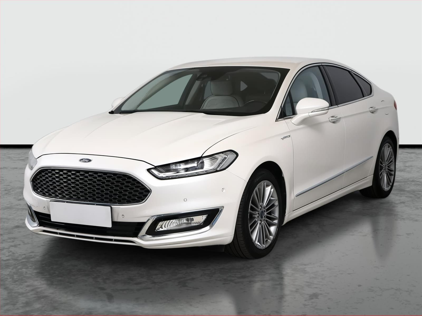 Ford Mondeo, 2.0 Hybrid, Vignale, Automat - fotka 2
