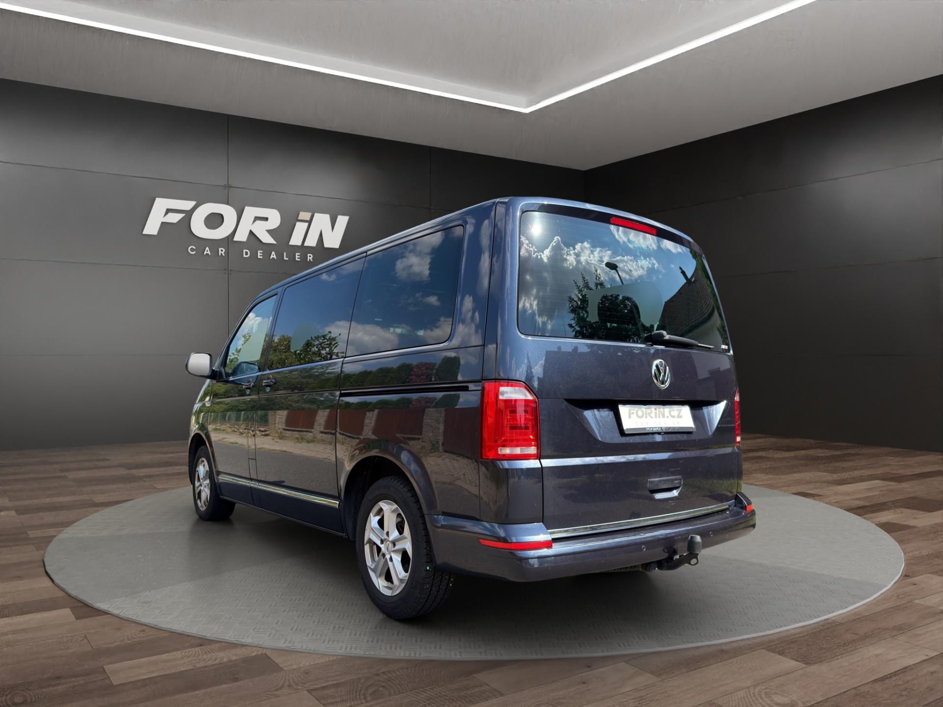 Volkswagen Multivan, DSG 110KW GENARATION SIX - fotka 4