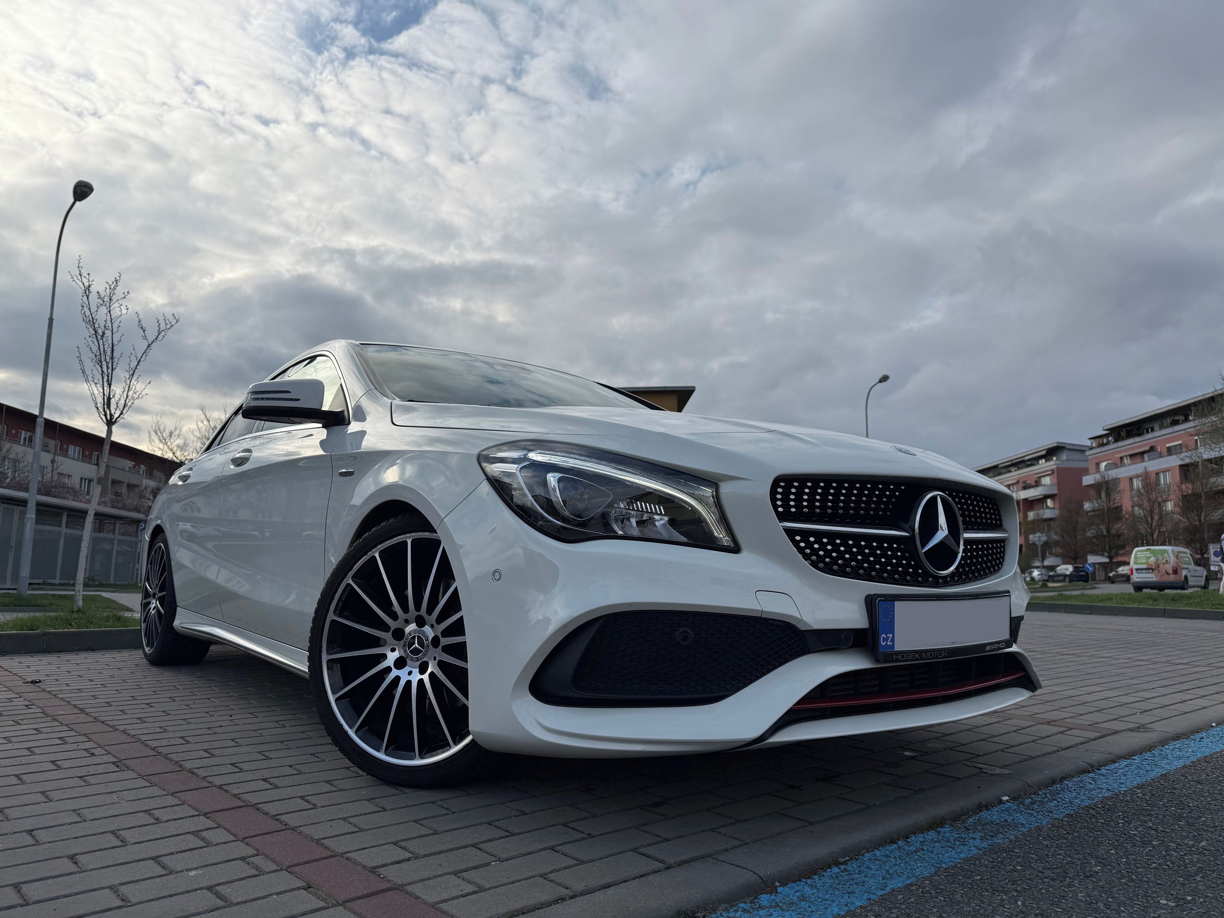 Mercedes-Benz CLA - fotka 5