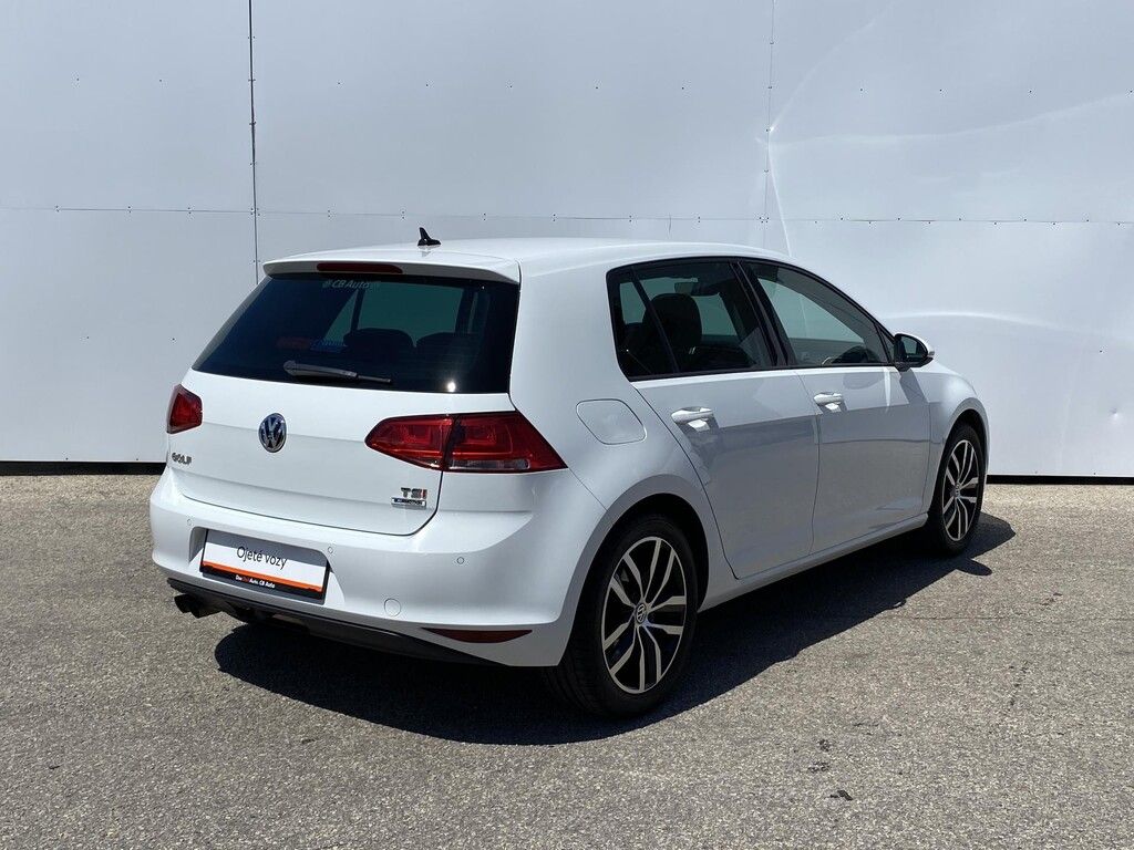 Volkswagen Golf, 1,4 TSI 92 kW Maraton Edition - fotka 2