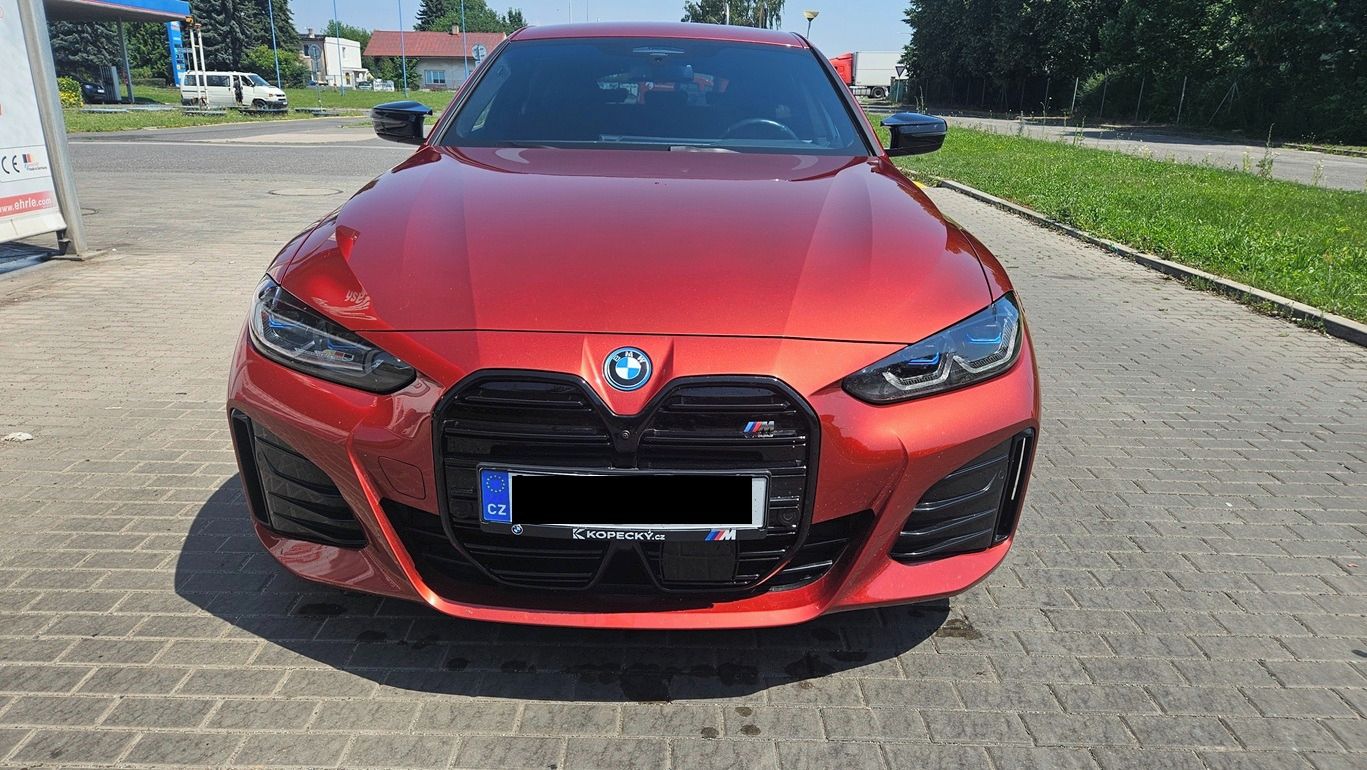 BMW i4, M50 xDrive SoH 98,3% M Sport - fotka 3