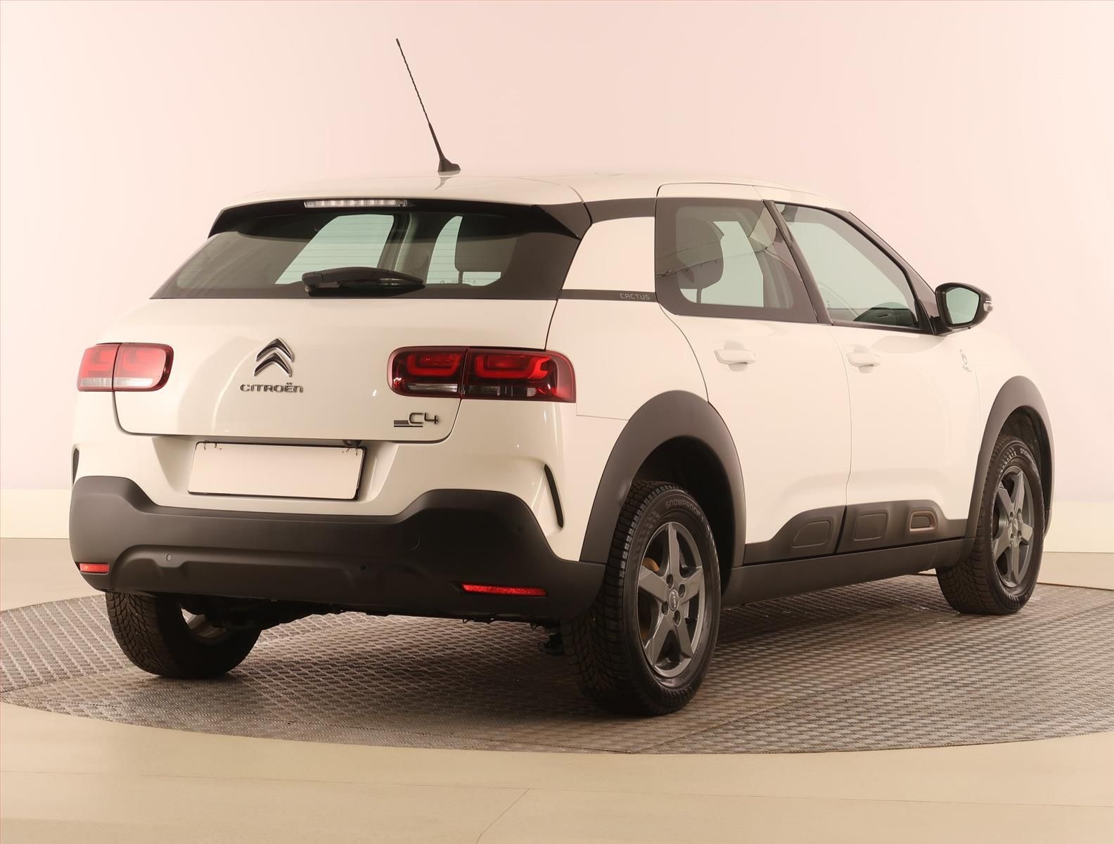 Citroën C4 Cactus, 1.2 PureTech, Serv.kniha, Navi - fotka 5