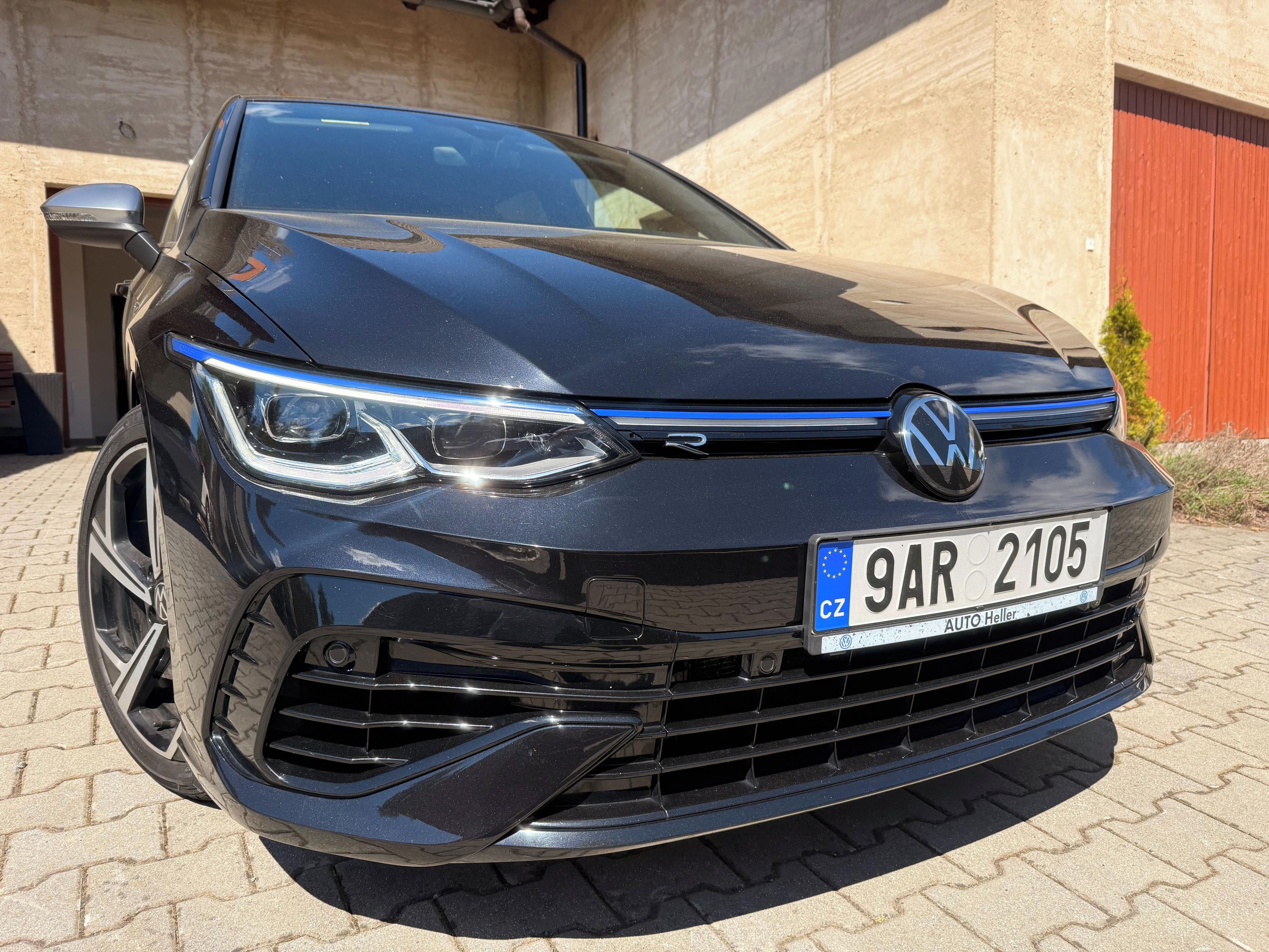Volkswagen Golf, R 2.0TSI 294KW REVO 4X4,ČR,DPH - fotka 4