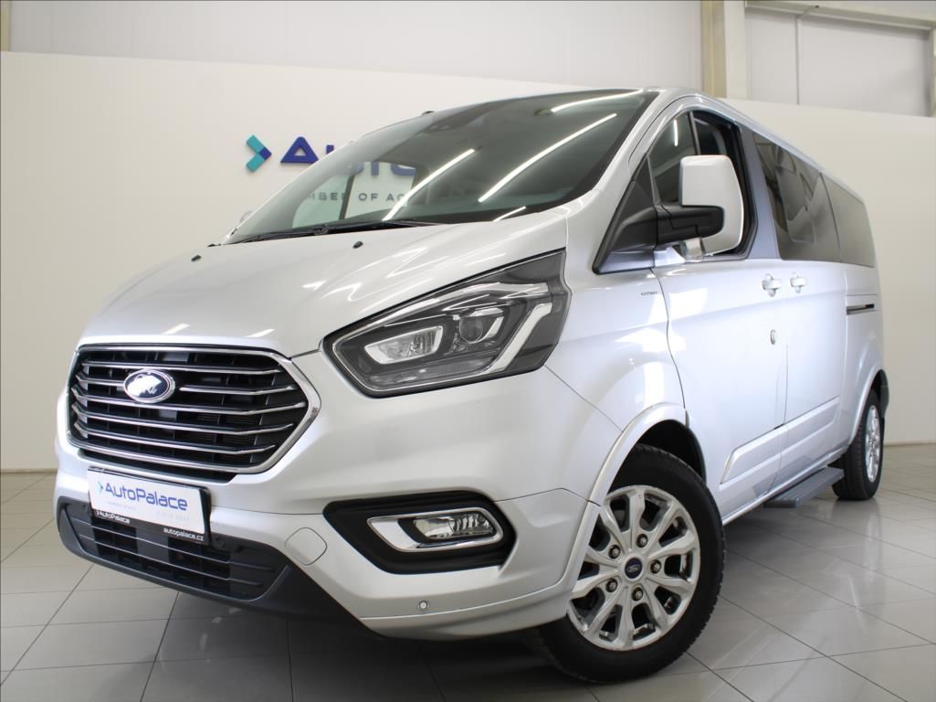 Ford Tourneo Custom, 2,0 TDCi 136kW AT Titan. ČR