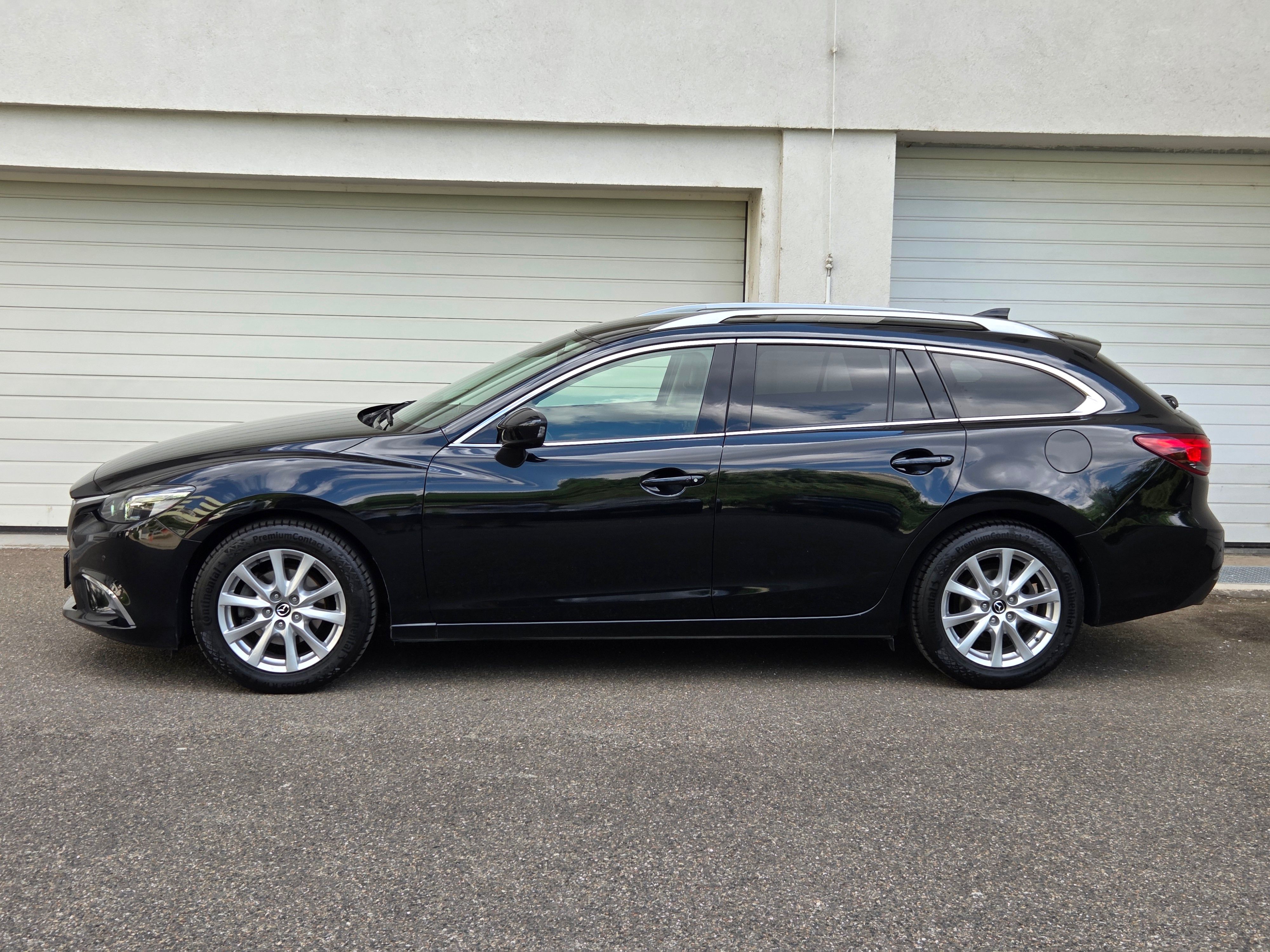 Mazda 6, 2.2D Aut.4x4 - 2.maj nové ČR - fotka 4