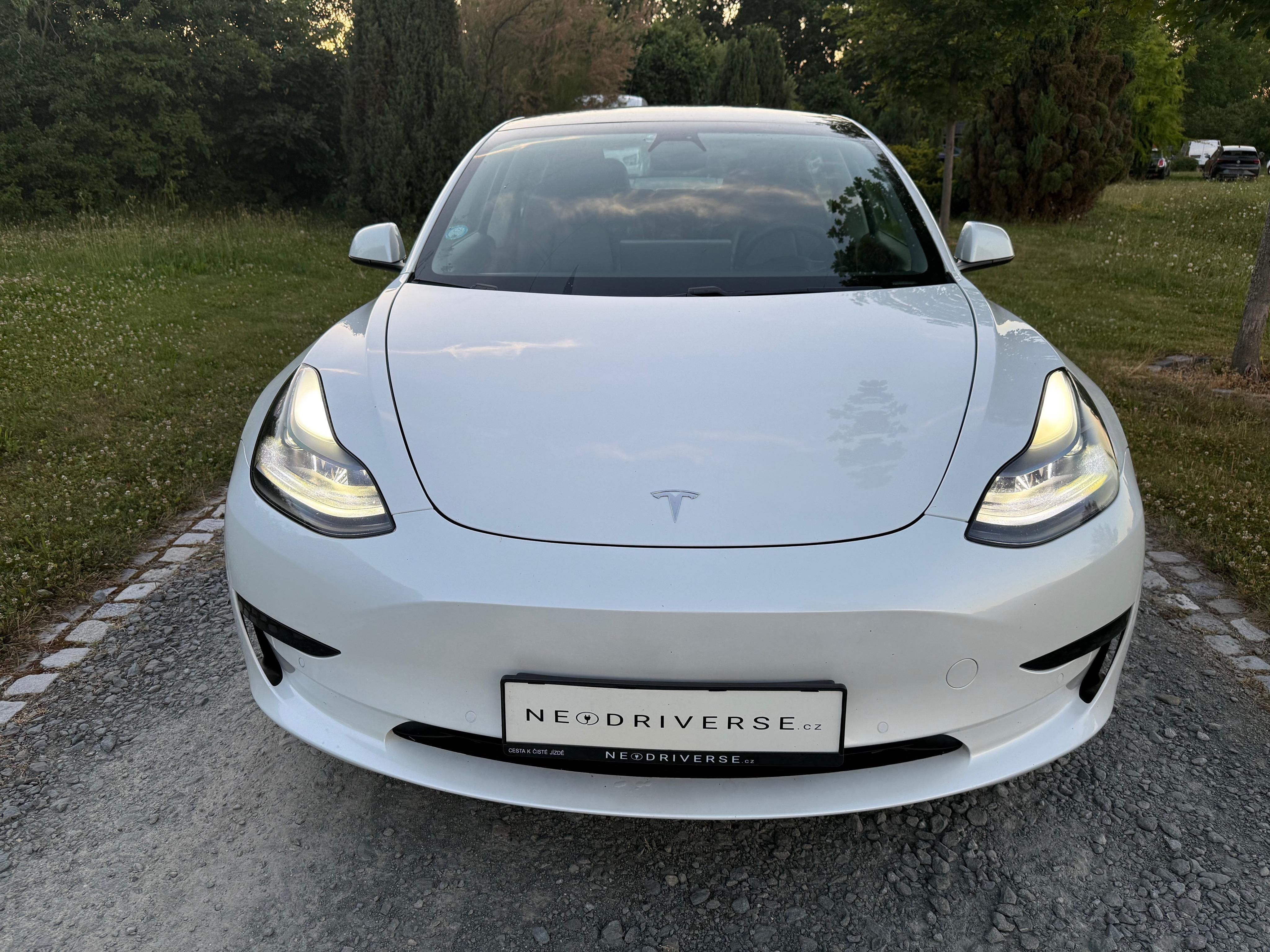 Tesla Model 3, Std Range Plus 55kWh, SoH 83% - fotka 5