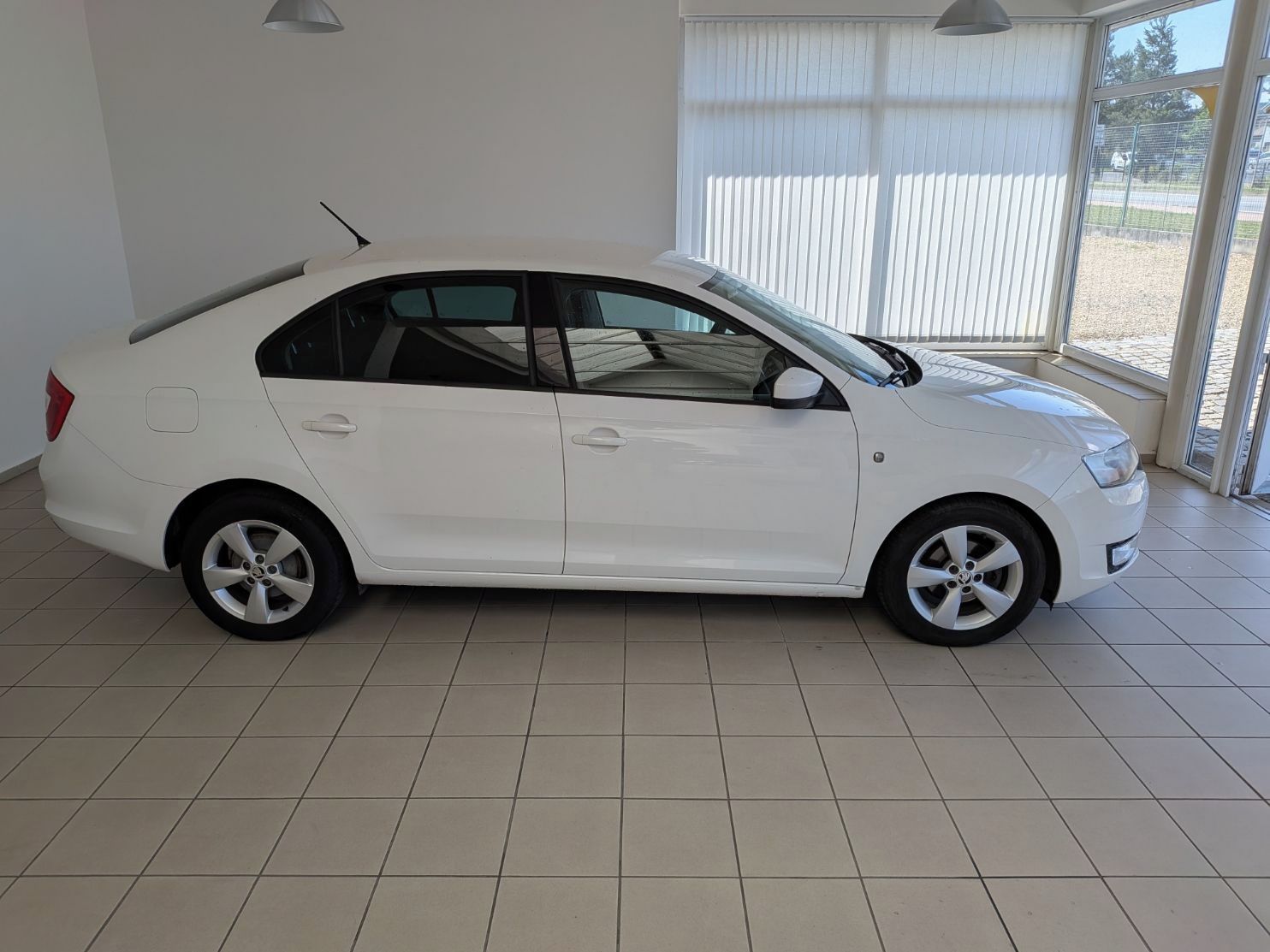 Škoda Rapid, Action 1,2 TSI 63 kW - fotka 6