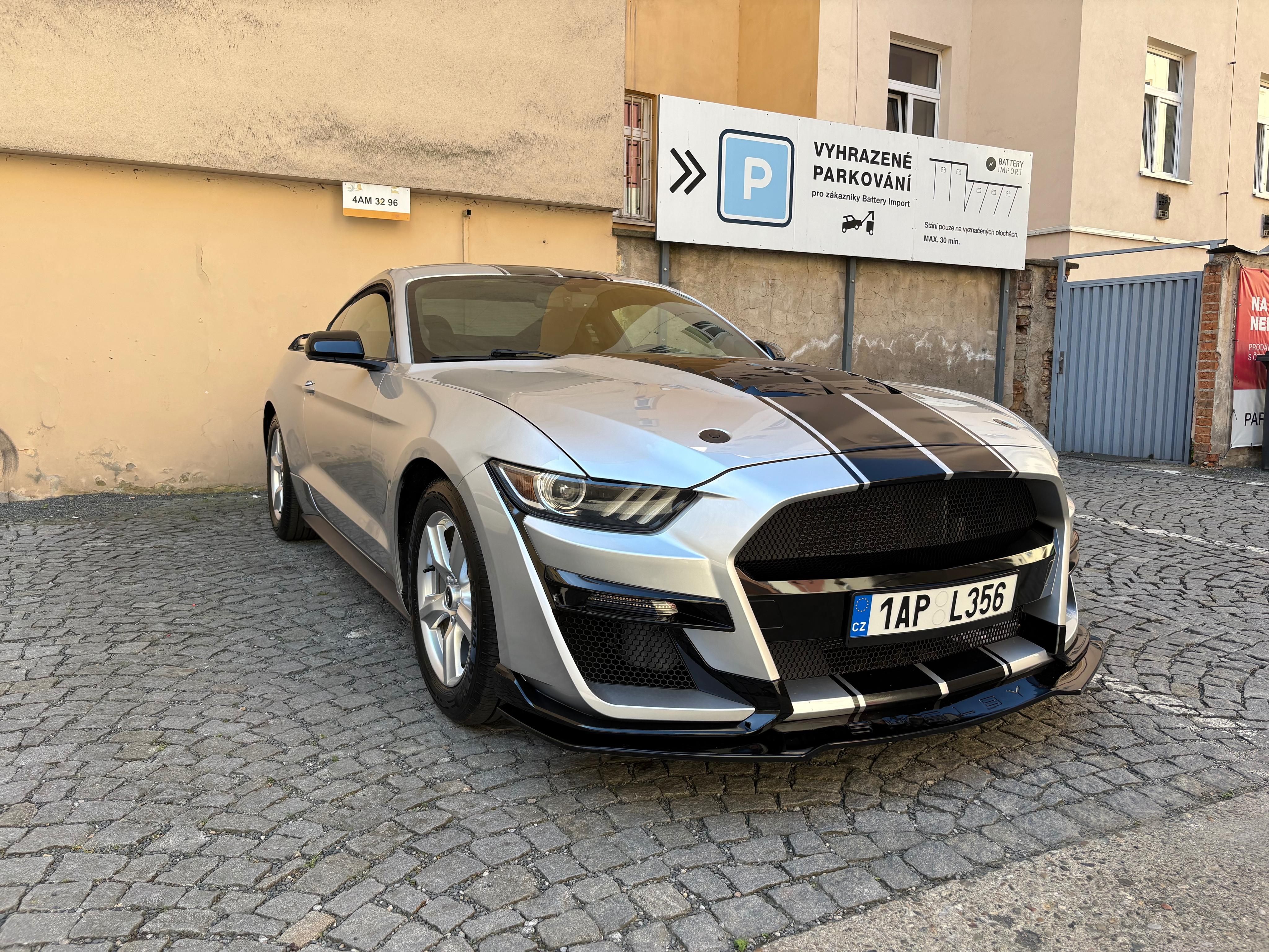 Ford Mustang, Ford Mustang 3.7 V6 - fotka 4