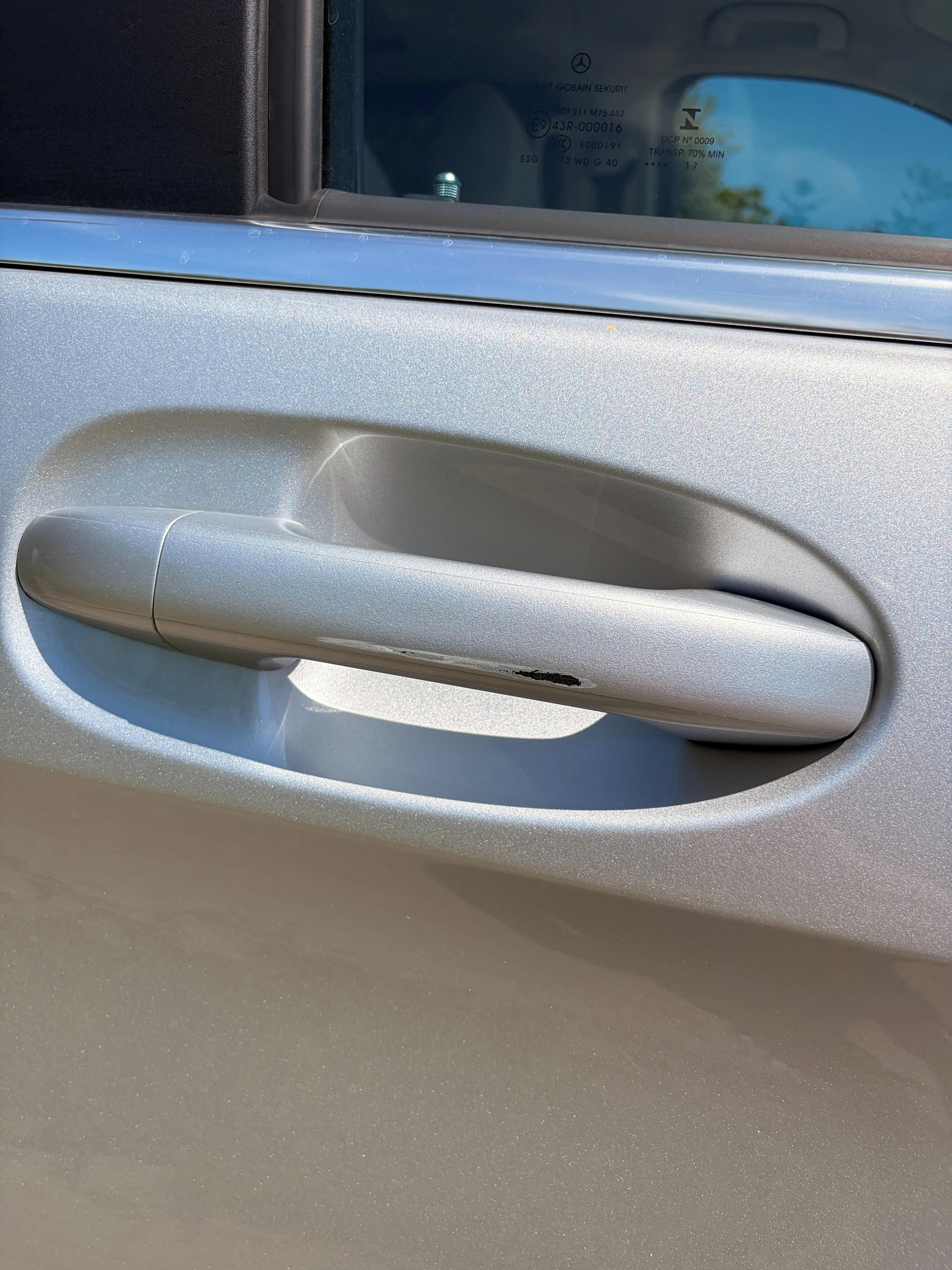 Mercedes-Benz Třídy V, 1.majitel, ČR, NEBOURANÉ, 7 mí - fotka 6