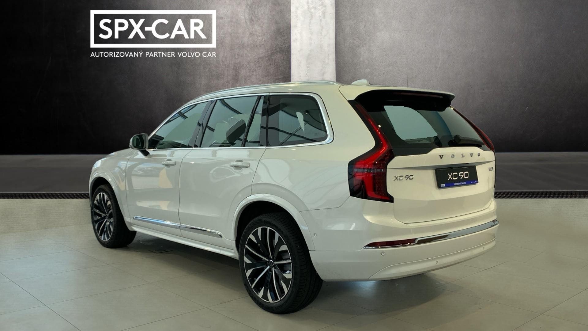 Volvo XC90, ULTRA BRIGHT, T8 AWD, 228+107 - fotka 4