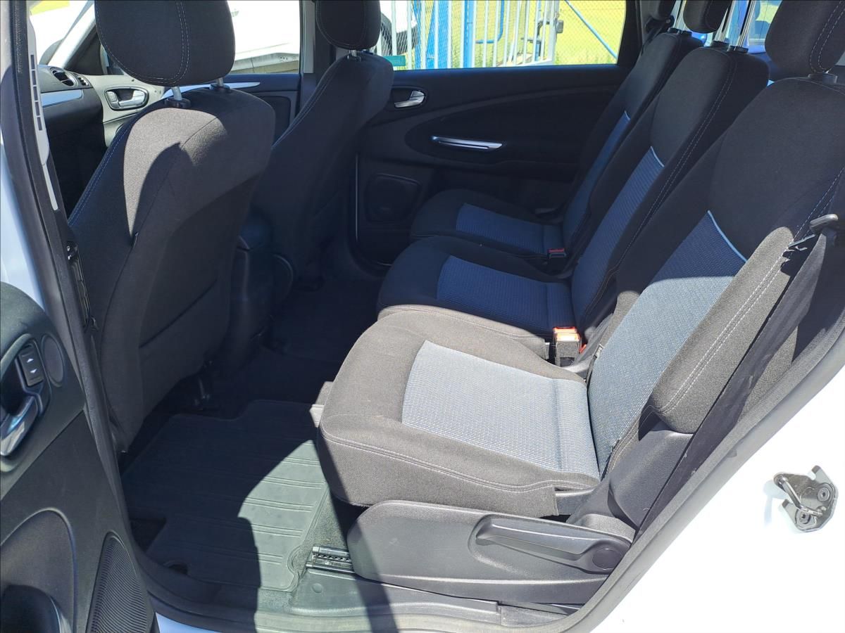 Ford S-MAX, 1,6 EcoBoost 118kW KOUPENO CZ - fotka 6