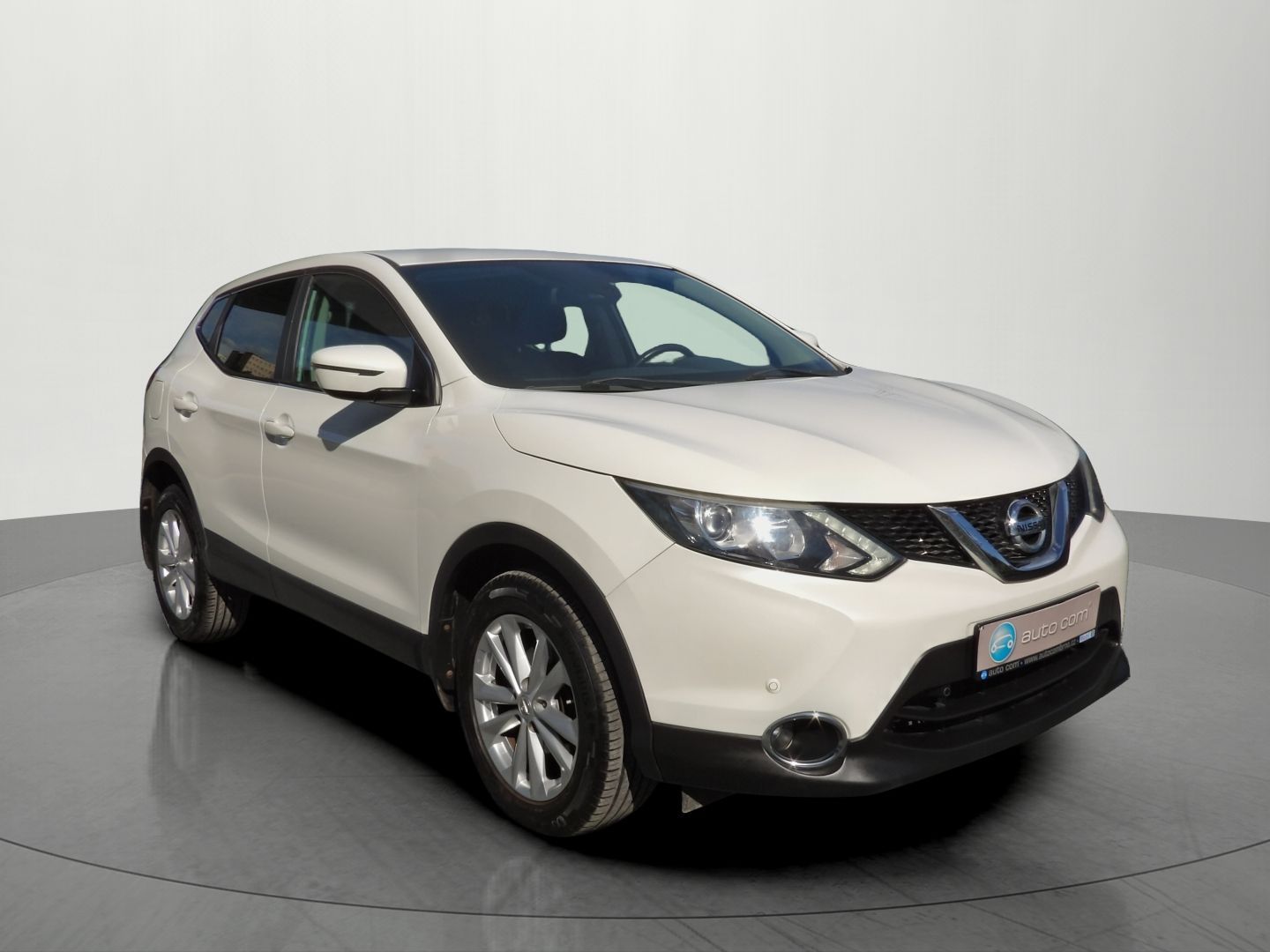 Nissan Qashqai, 1.6dCi 4WD Tažné Kamera ČR - fotka 6