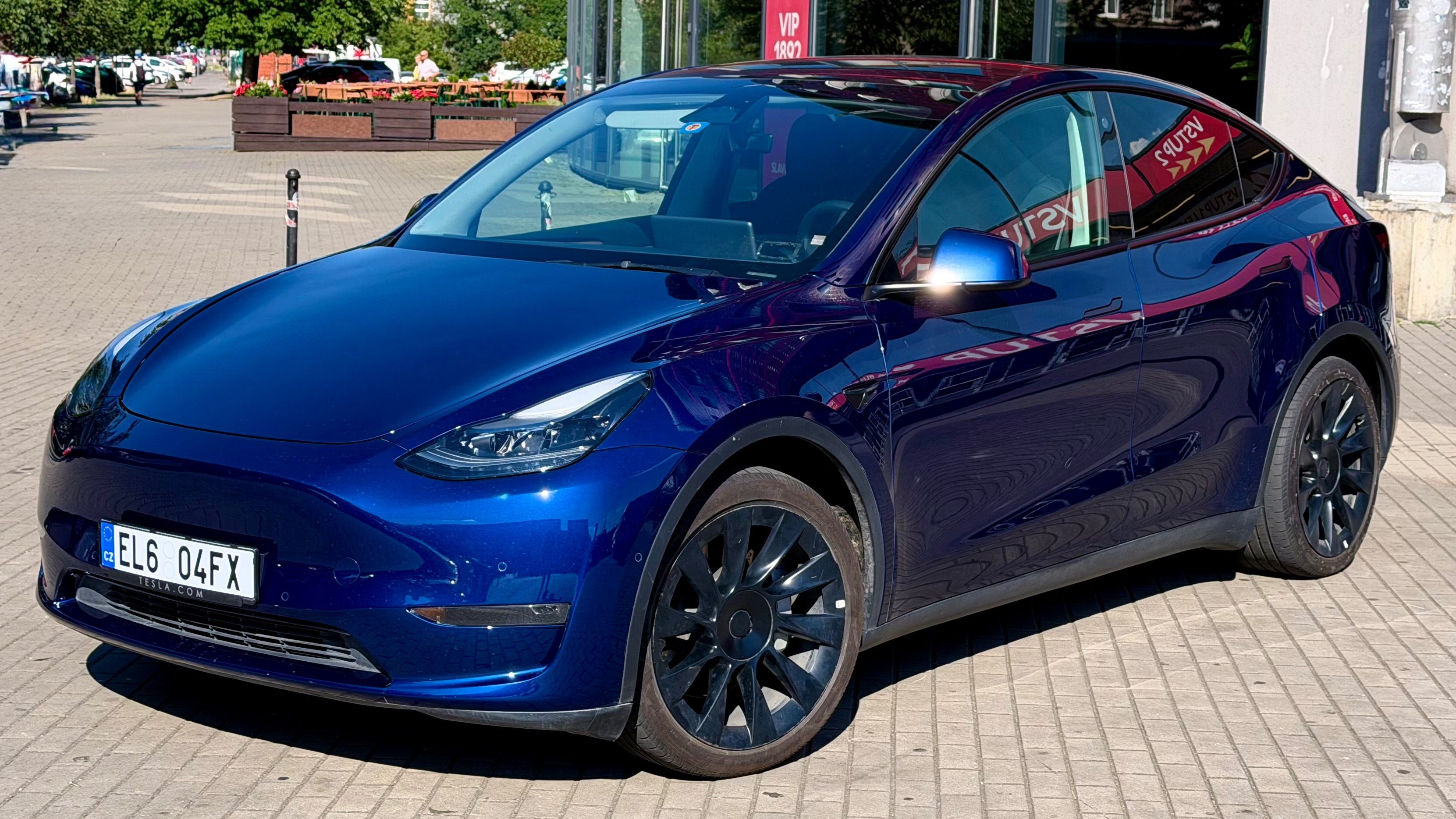 Tesla Model Y, Tesla Model Y Long Range Dual - fotka 2