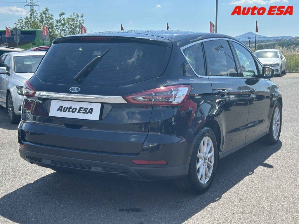 Ford S-MAX, 2.0 - fotka 4