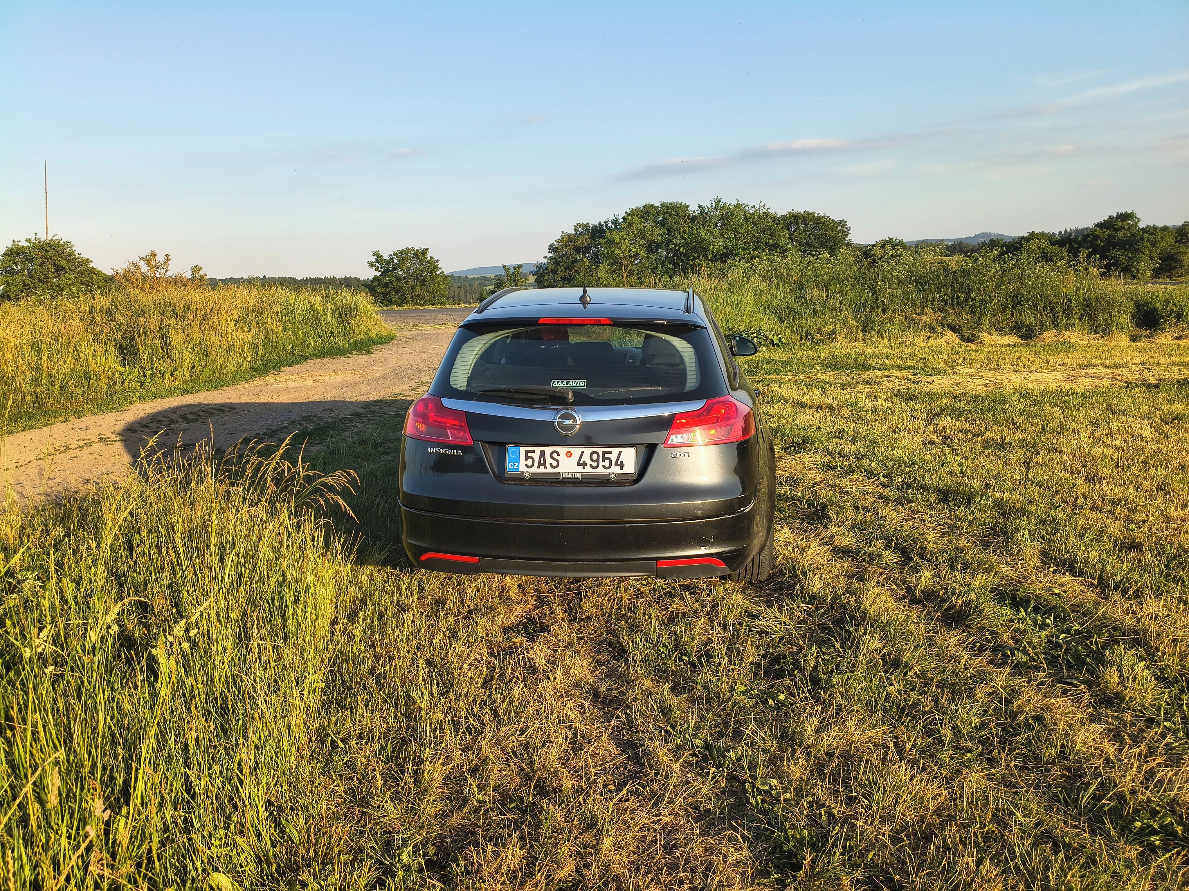 Opel Insignia, 2.0 CDTI - fotka 5