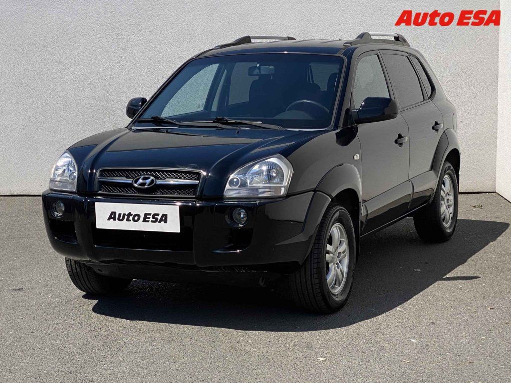 Hyundai Tucson, 2.0 - fotka 3