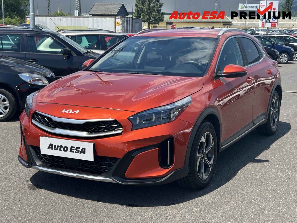 Kia XCee´d, 1.5i,servis.kniha,AT - fotka 3